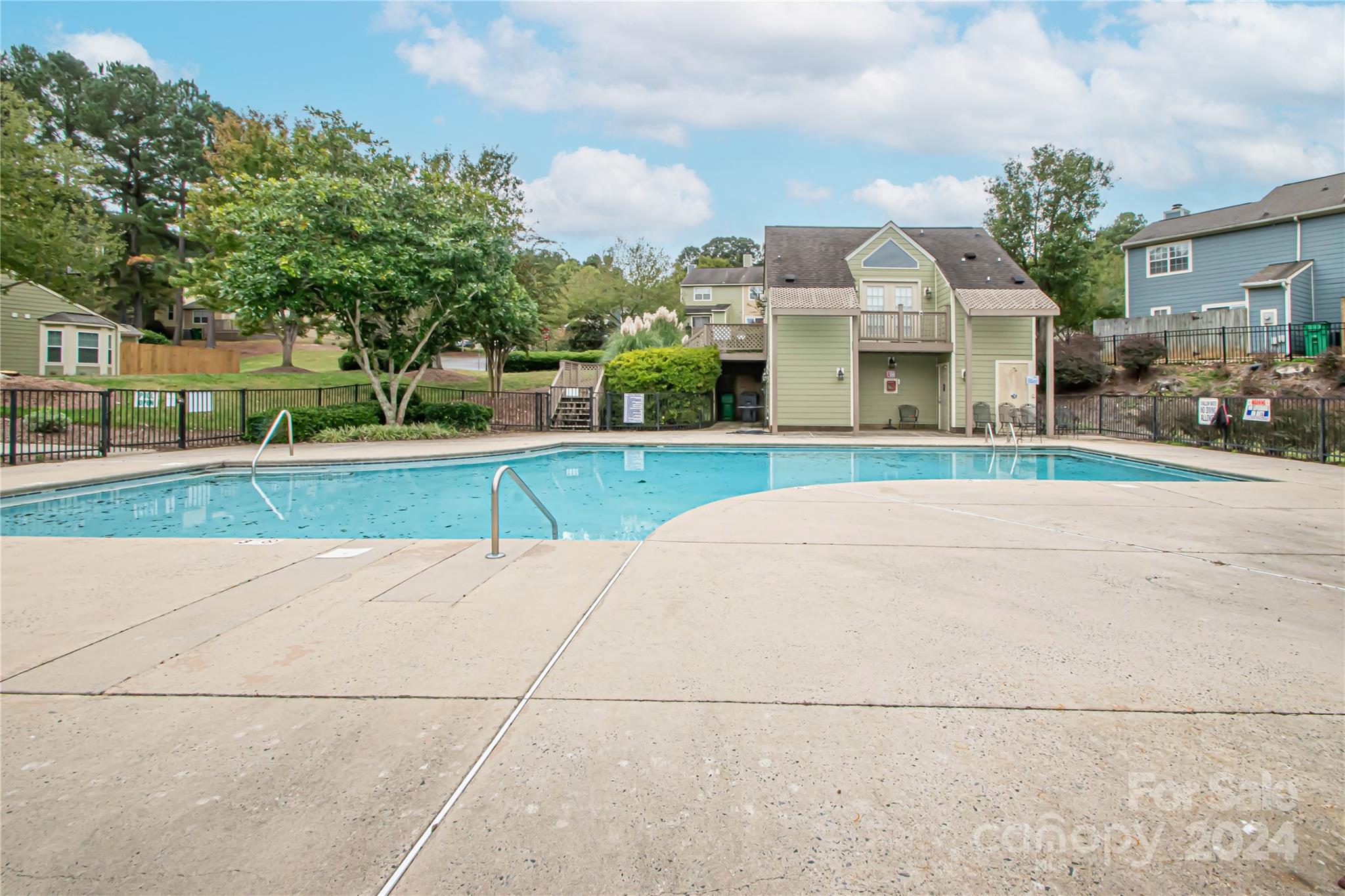 Raintree - Residential