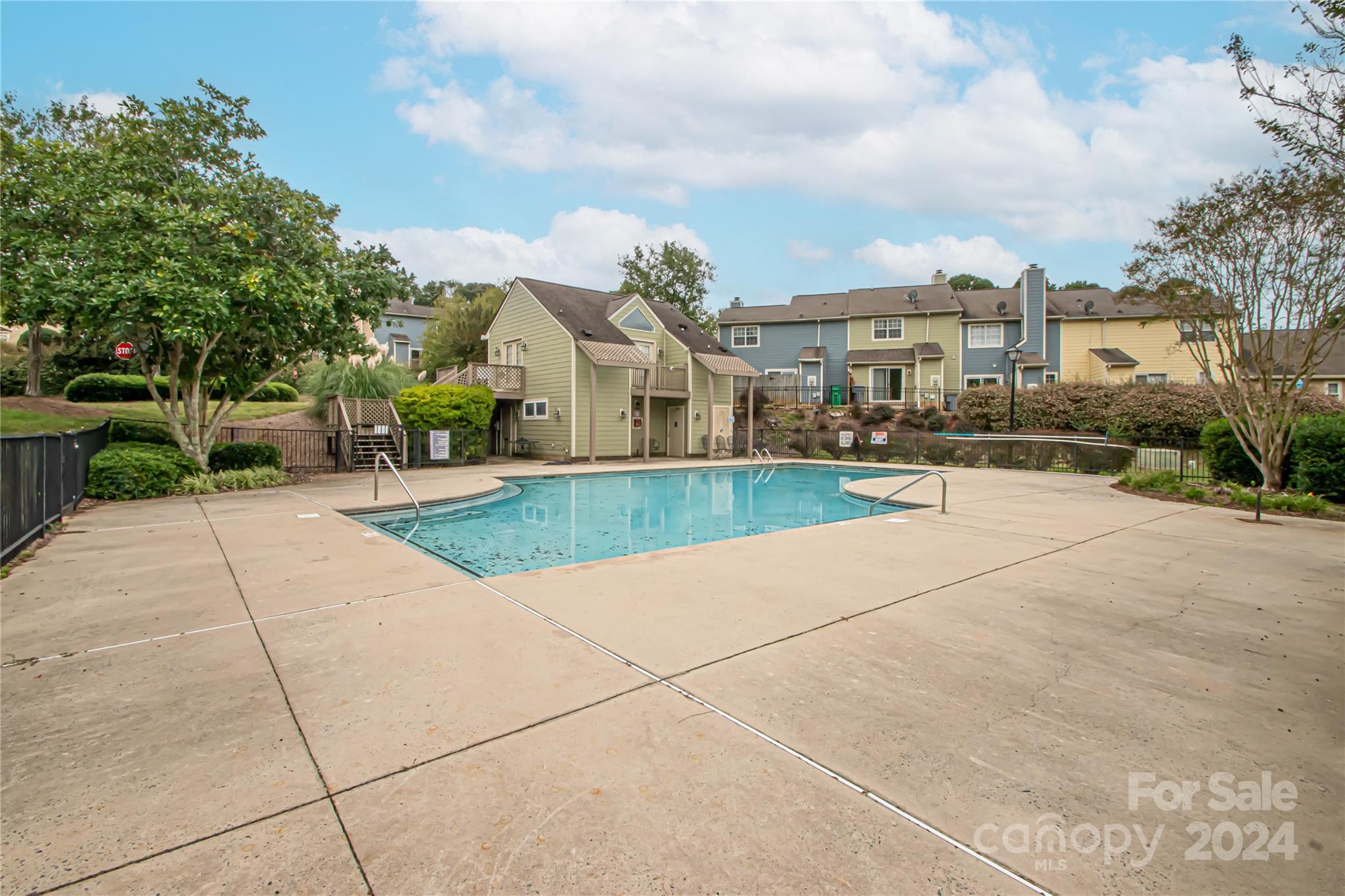 Raintree - Residential