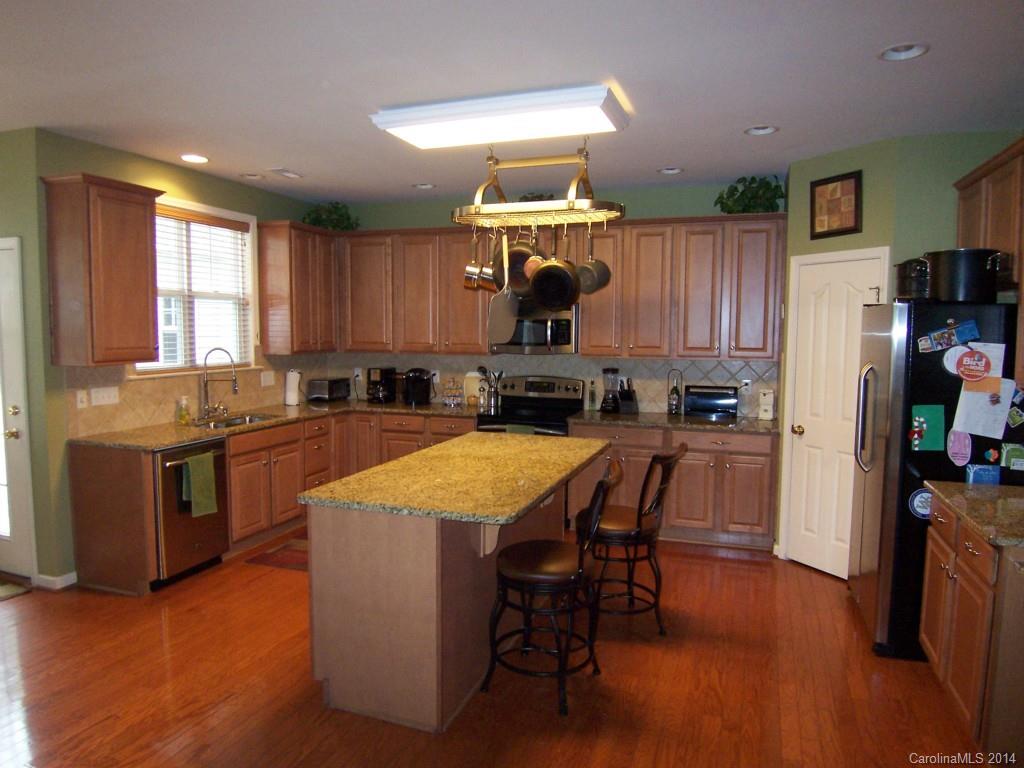 LEGACY PARK - Residential