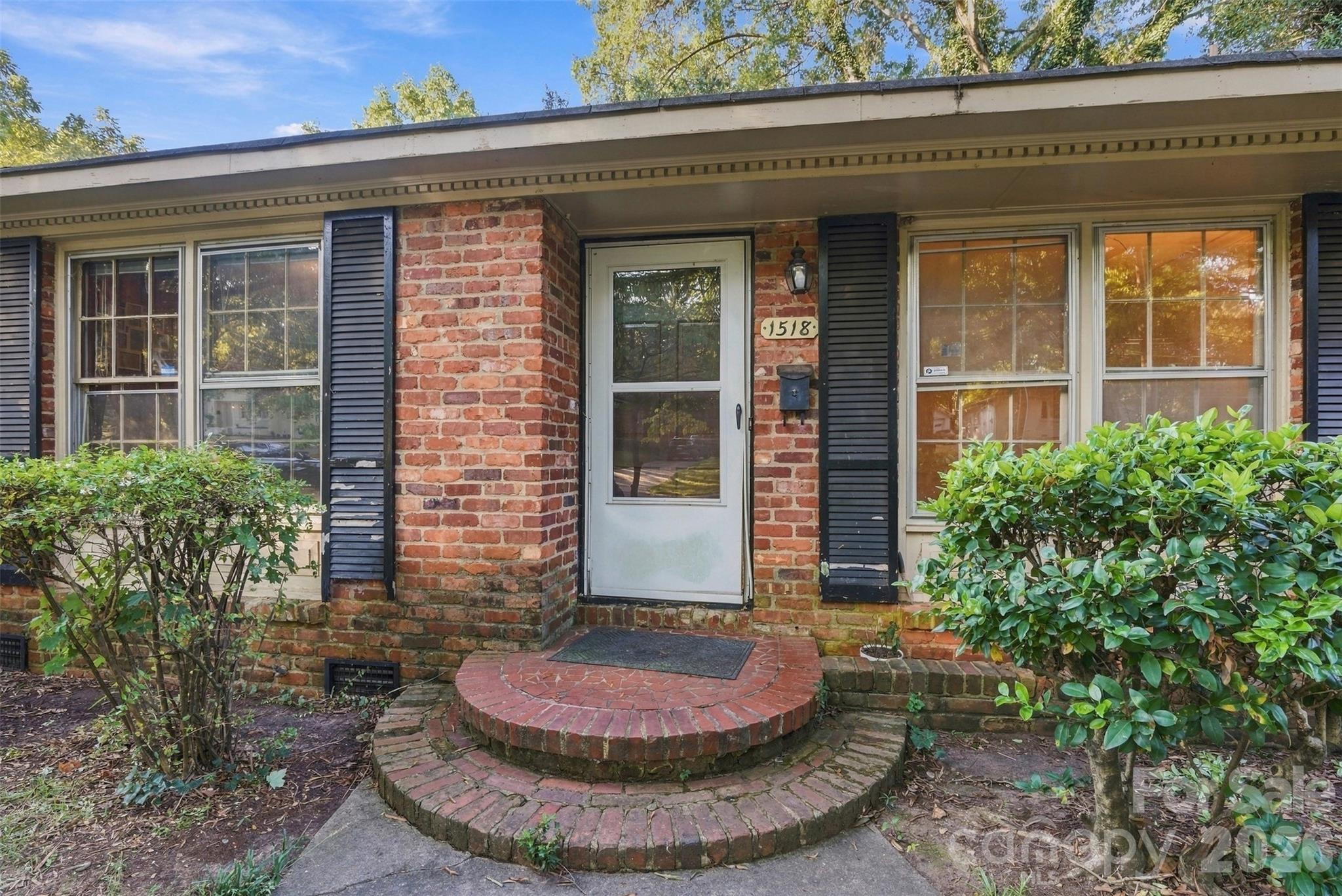 1518 Keeling Place