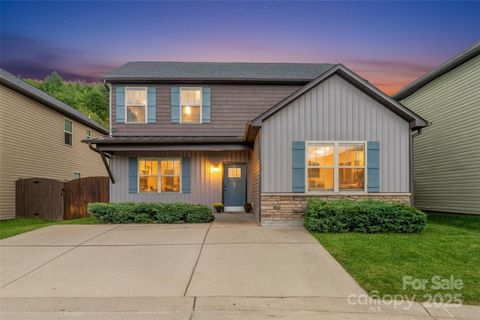 27 Mann Lane Fletcher NC 28732