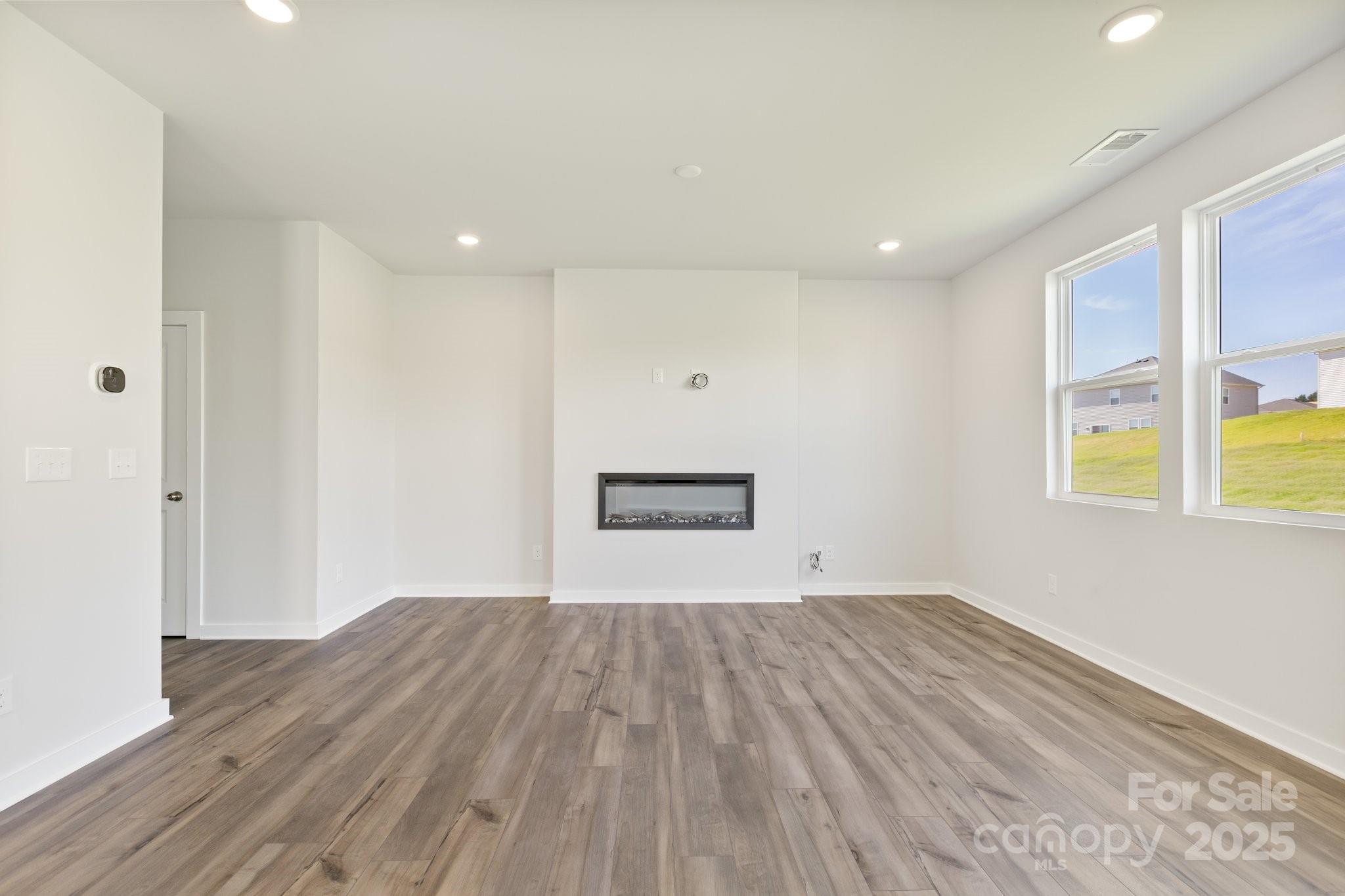 806 Olde England Drive