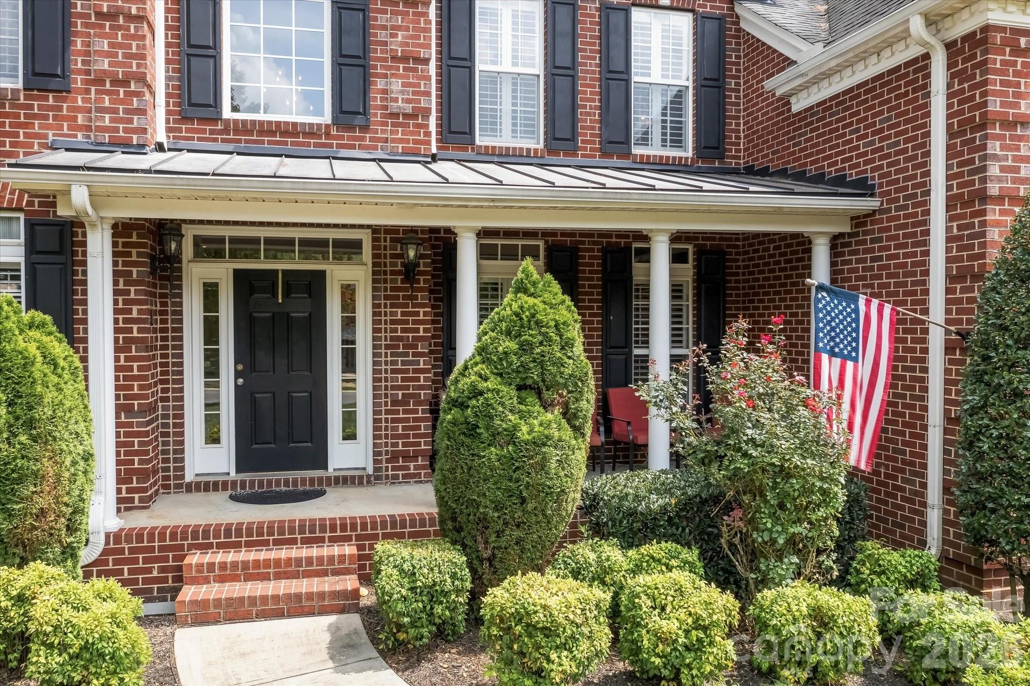 309 Stonewater Bay Lane