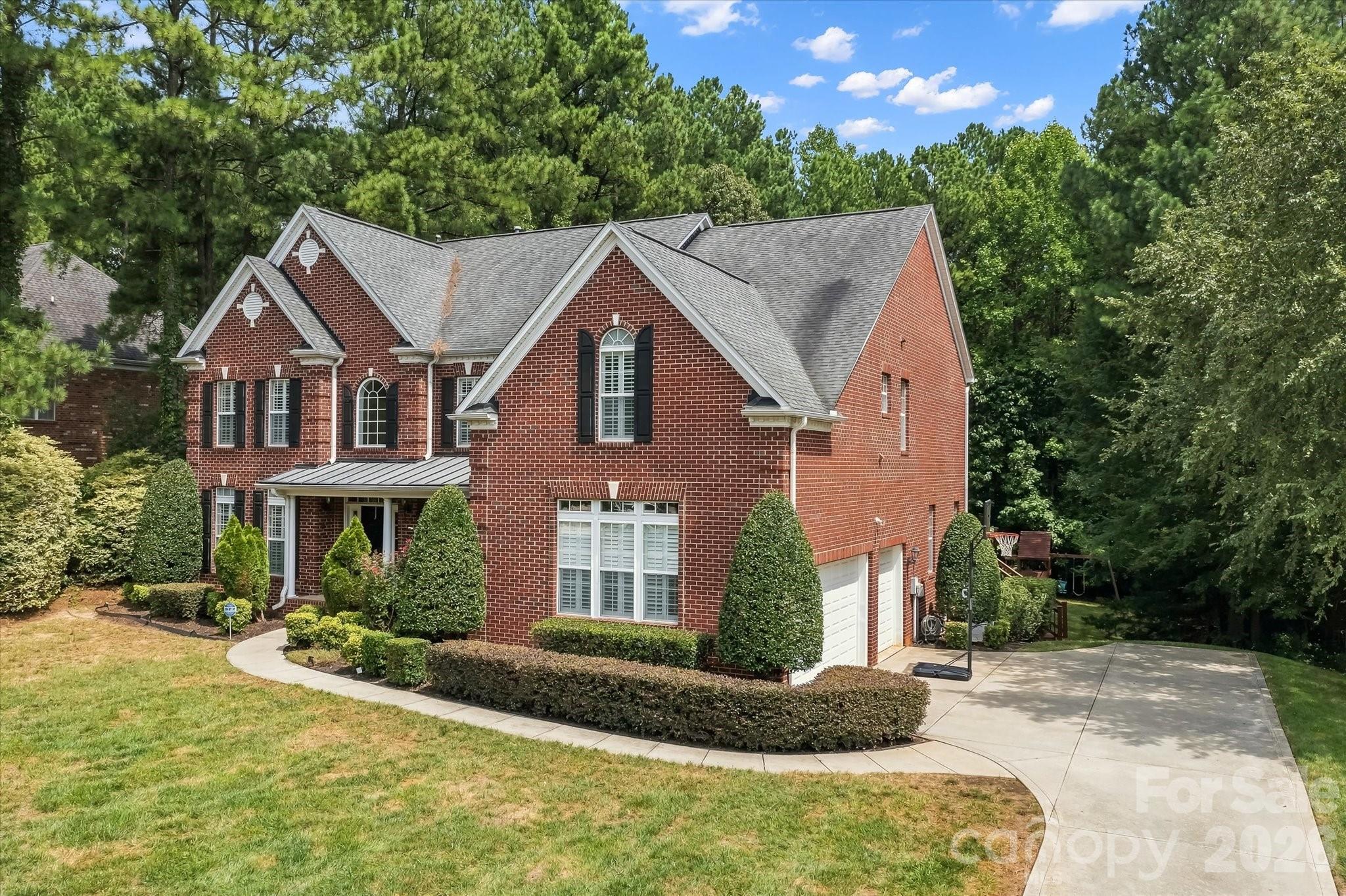 309 Stonewater Bay Lane
