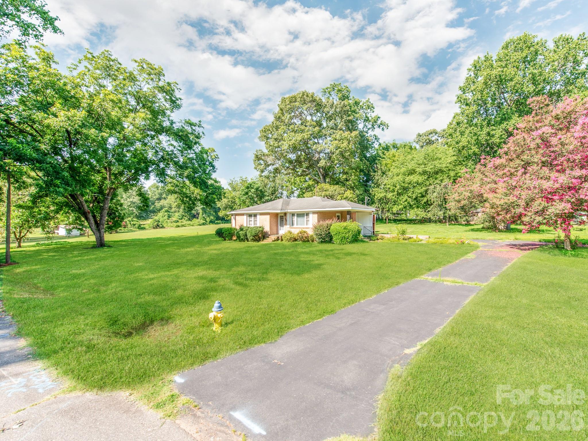 350 Raleigh Street NW