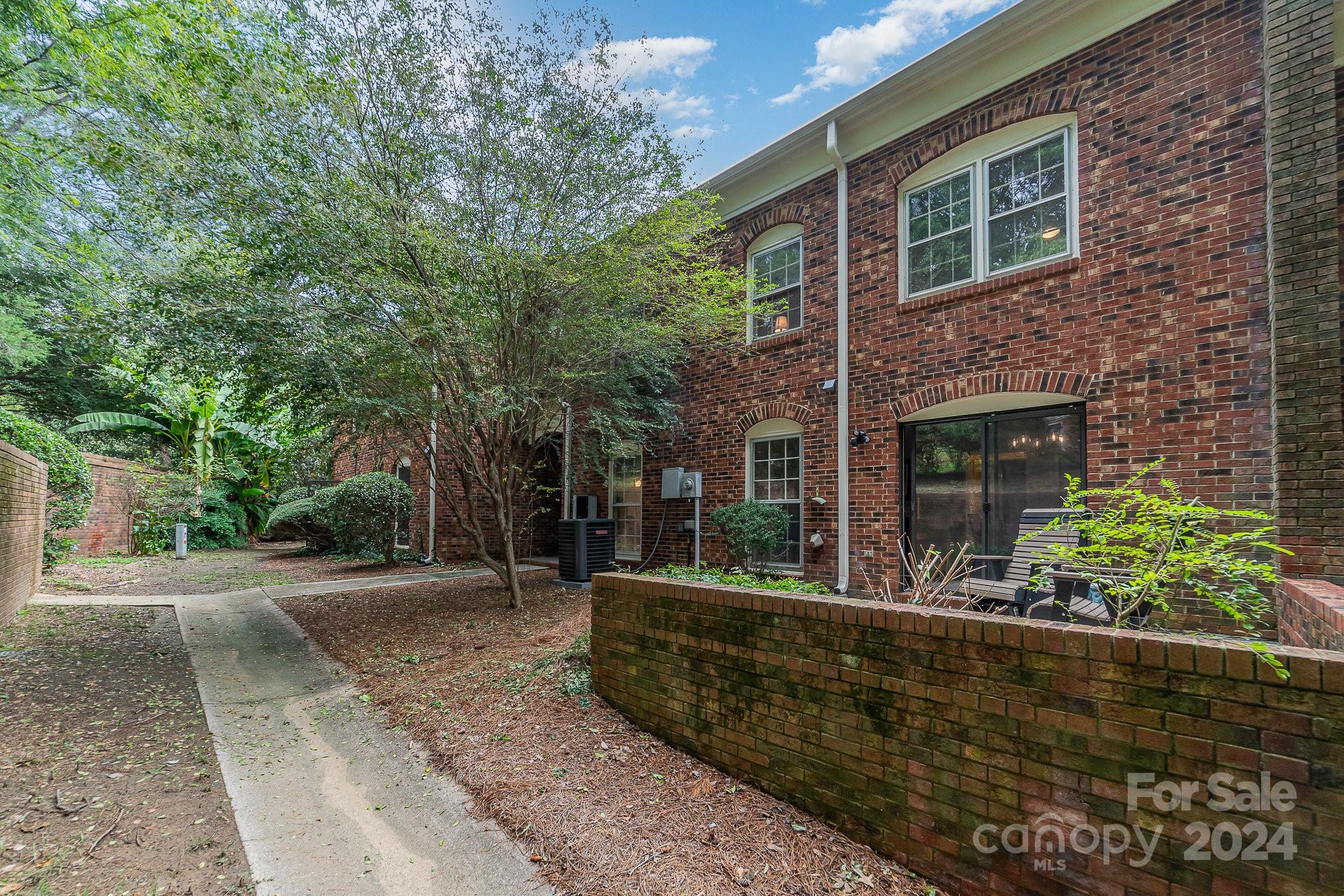 Quail Hollow Estates - Residential