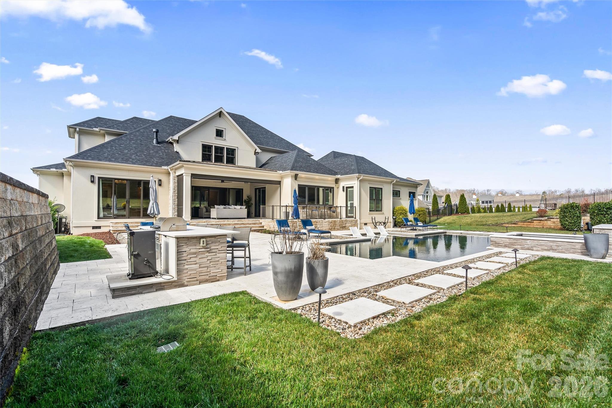 Pinnacle Ridge - Residential