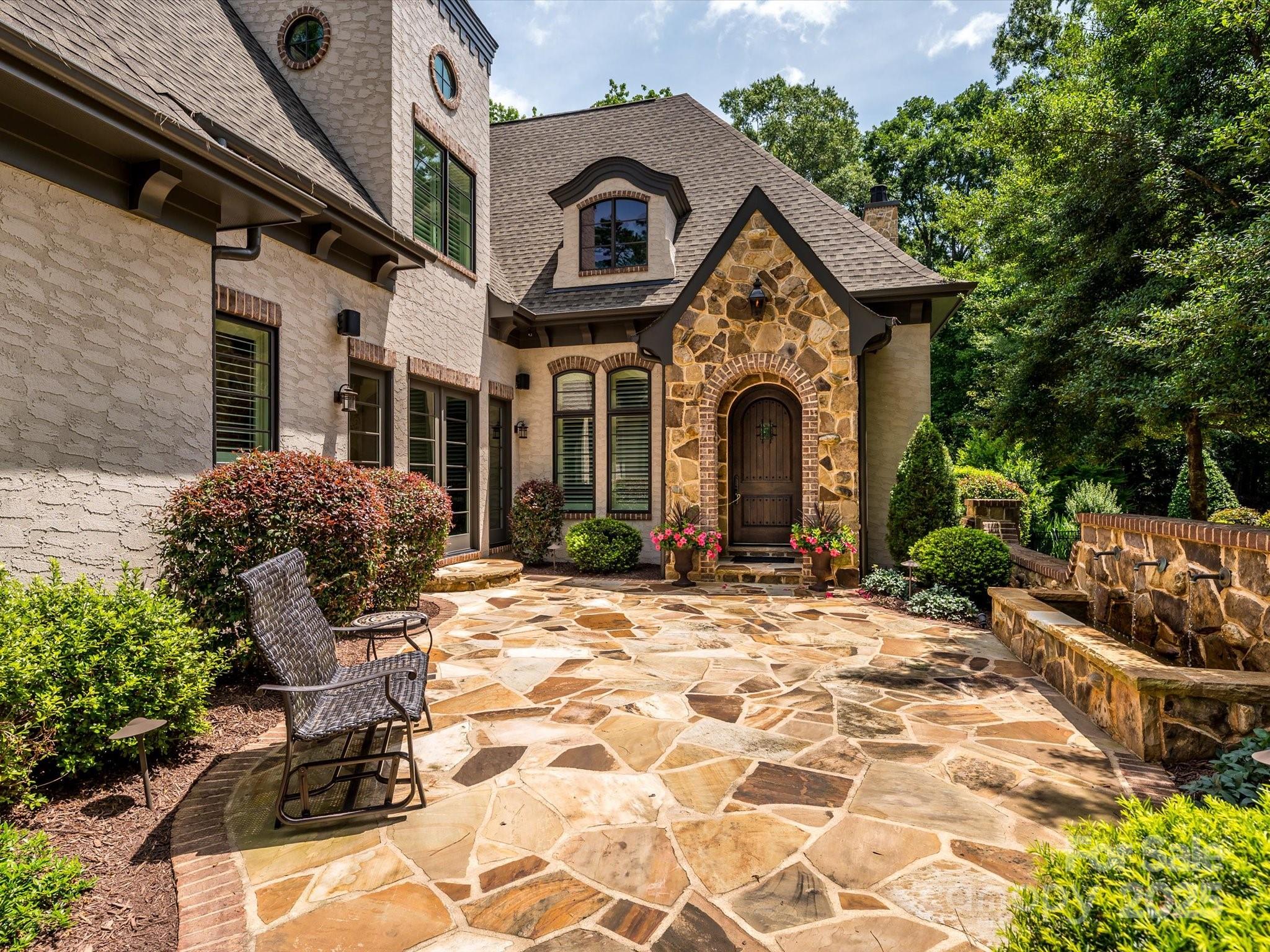 9002 Pine Laurel Drive
