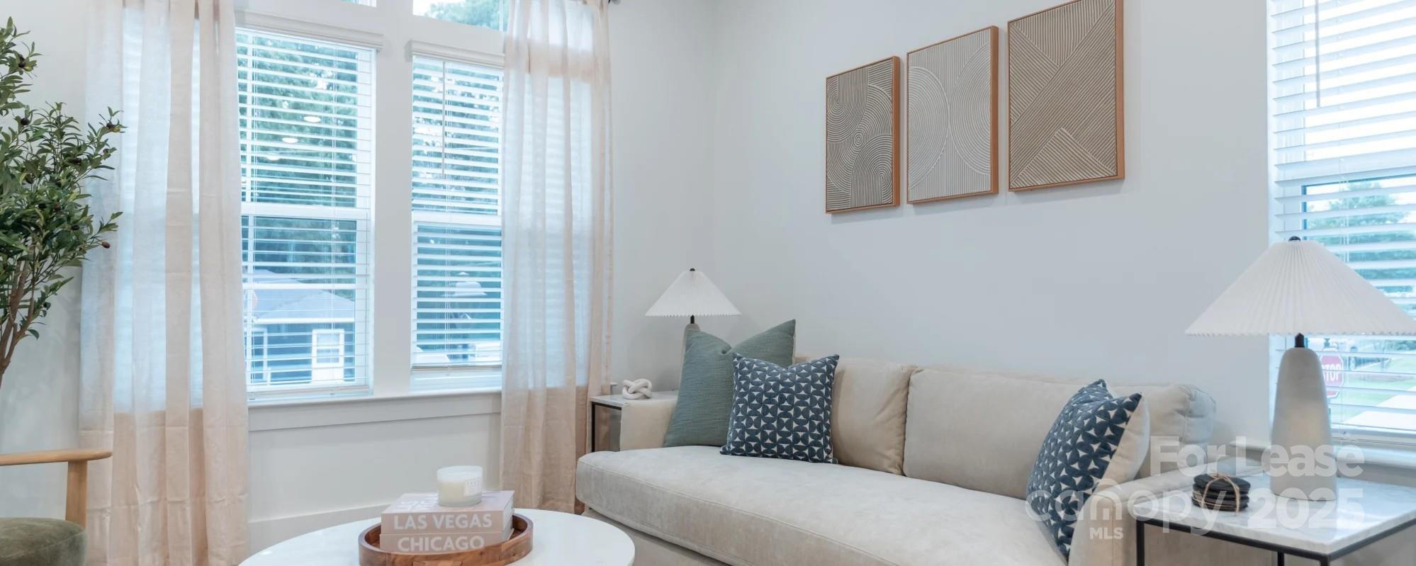 Rozzelles Ferry Rd Townhomes - Residential Lease