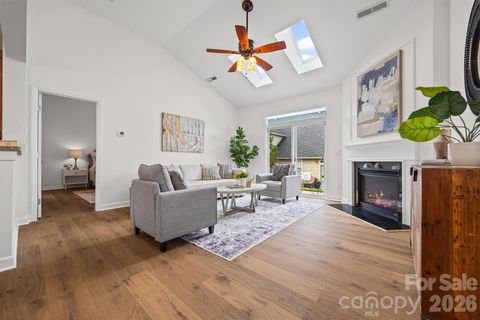 11022 Lucky Horseshoe Lane Charlotte NC 28277