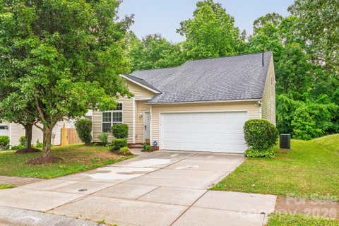 Photo of 1423 Quail Street, Charlotte, NC 28214 (MLS # 4378571)
