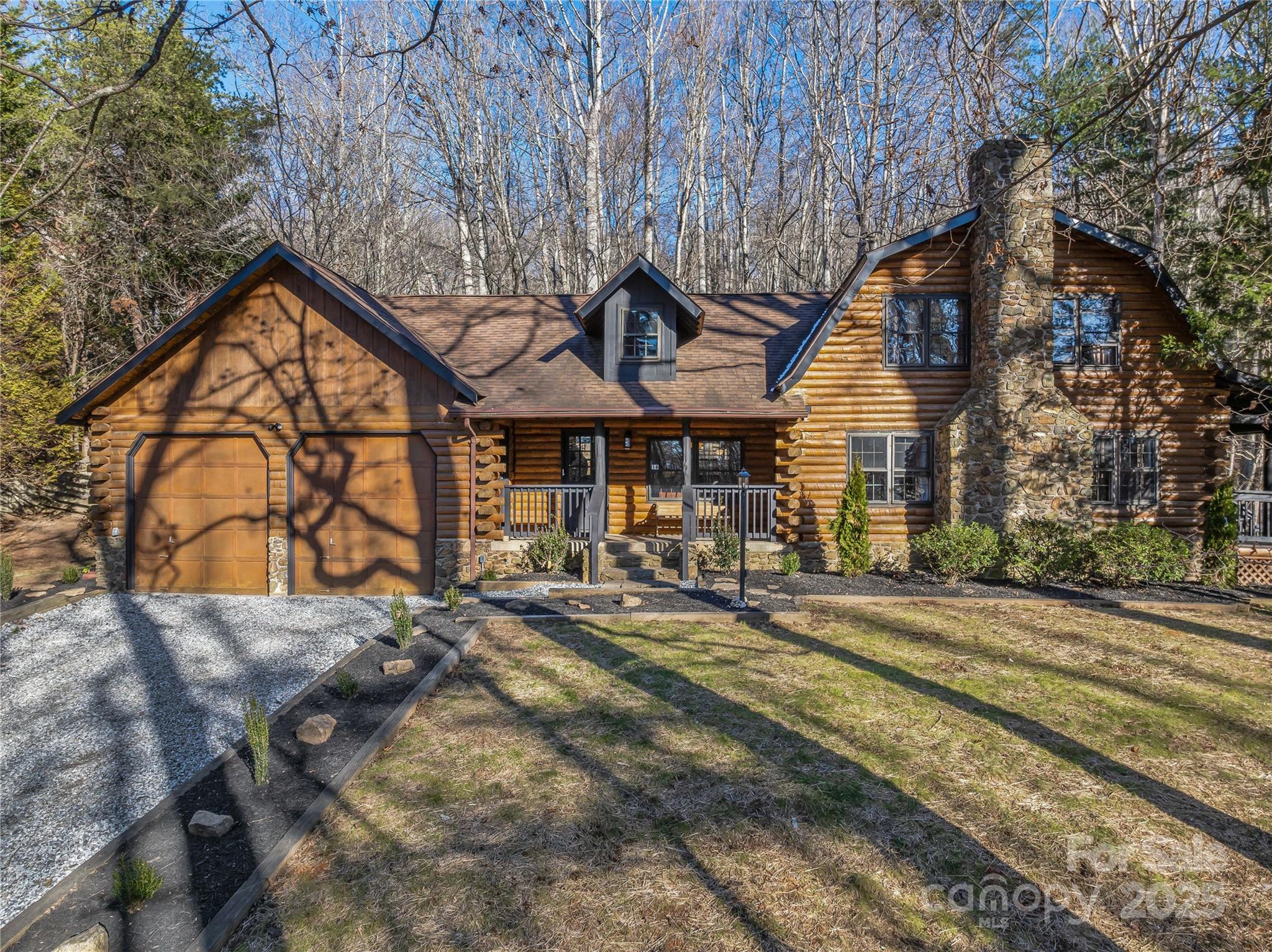 16 Decker Drive