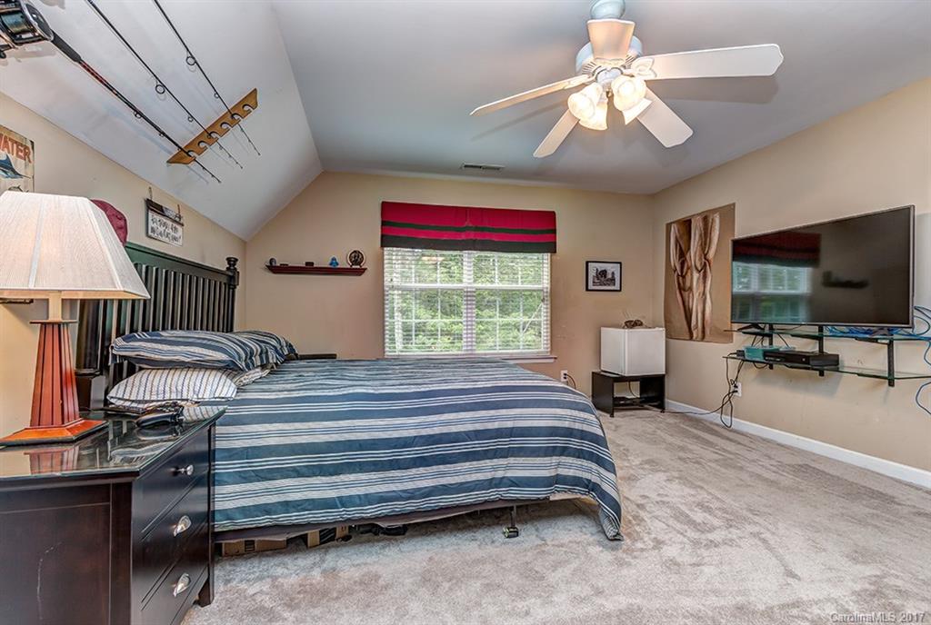 Lynnwood Farms - Residential