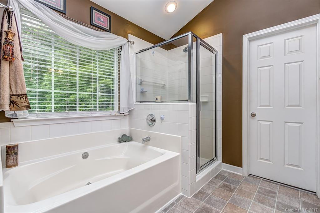 Lynnwood Farms - Residential