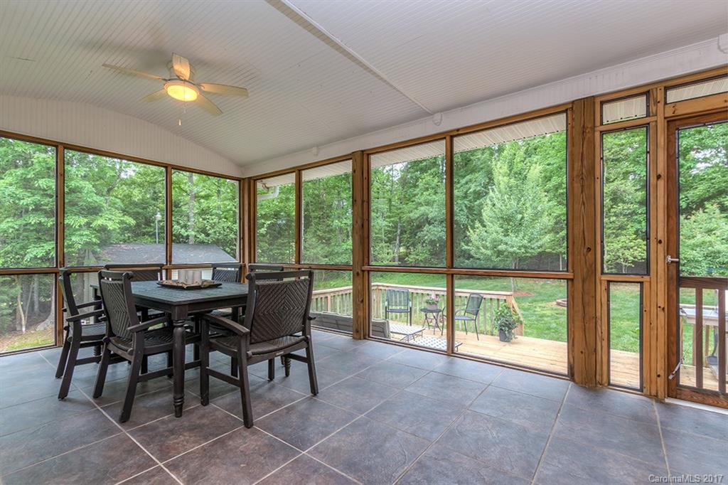 Lynnwood Farms - Residential