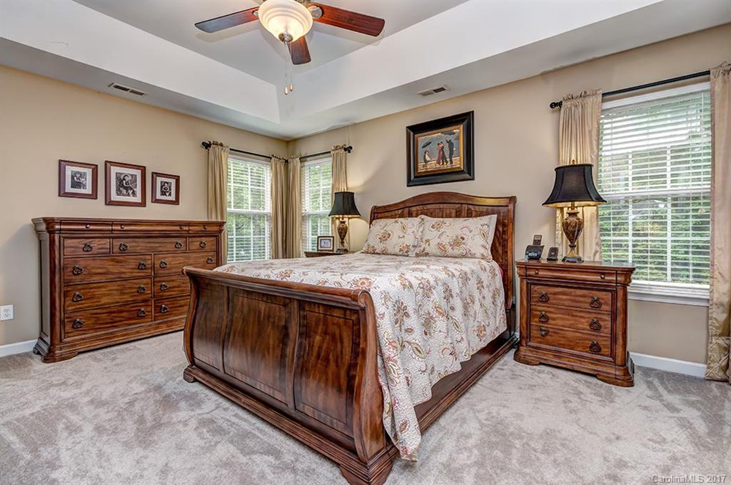 Lynnwood Farms - Residential