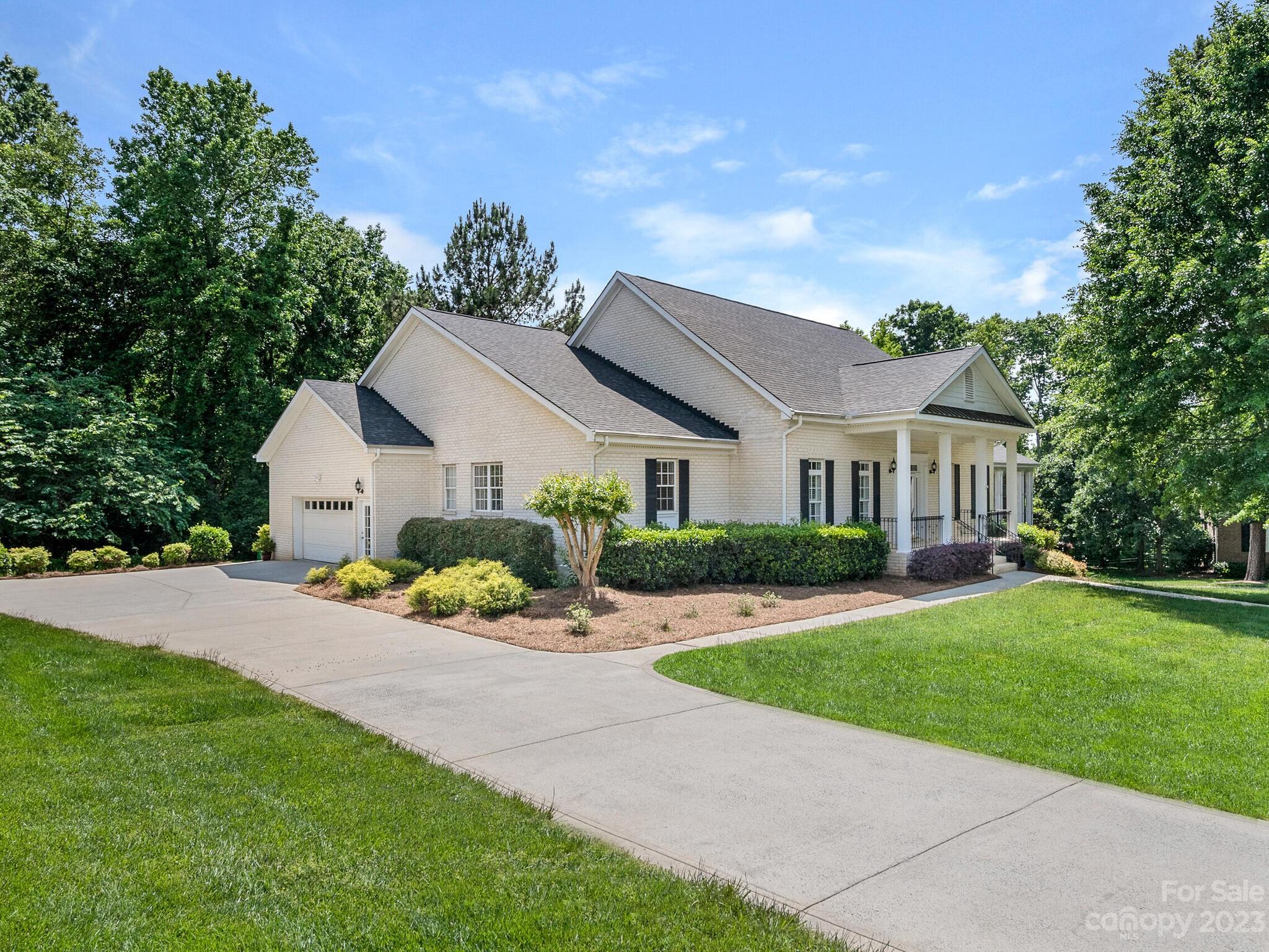 Holly Hill Farms - Residential