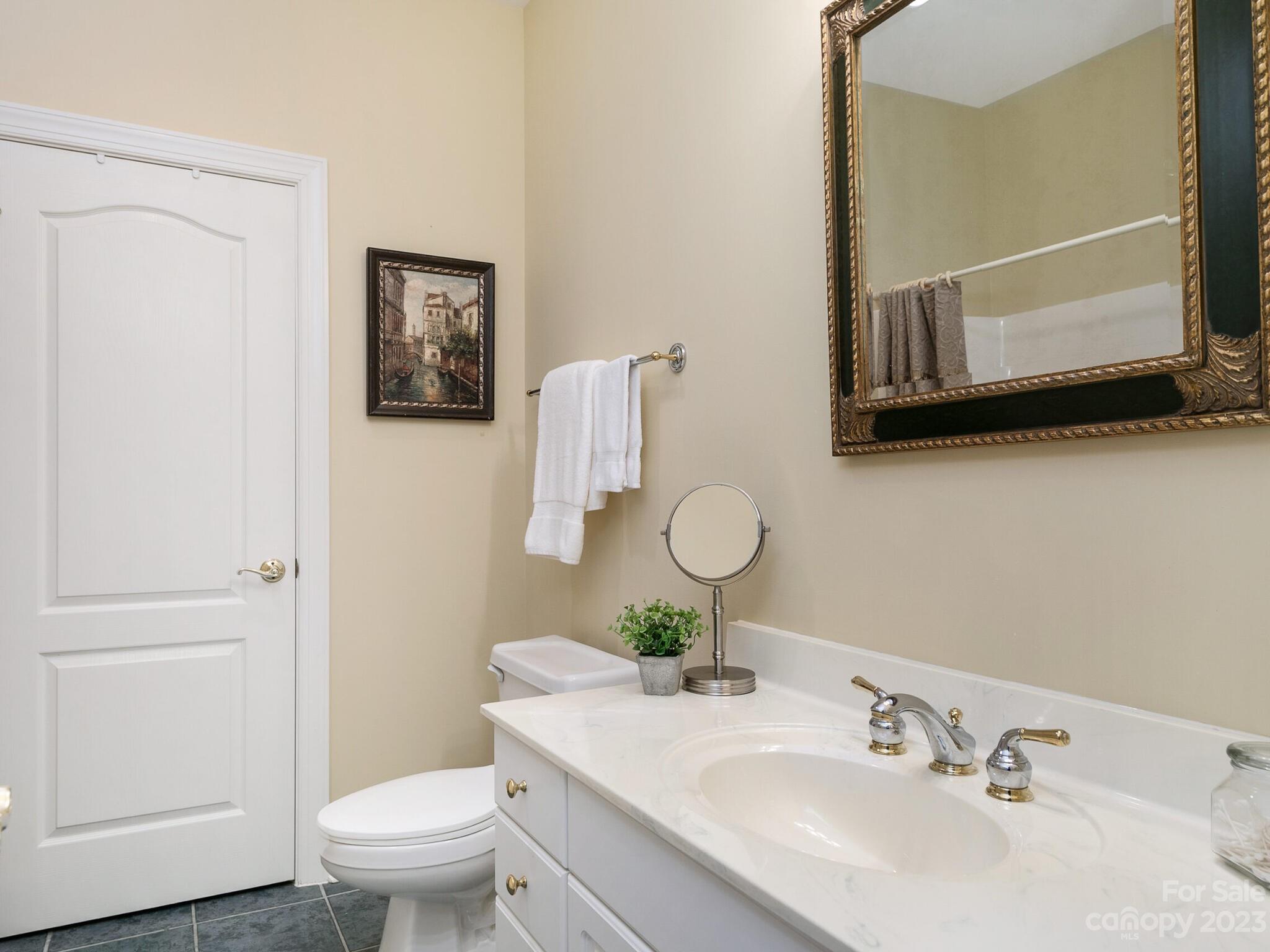 Holly Hill Farms - Residential