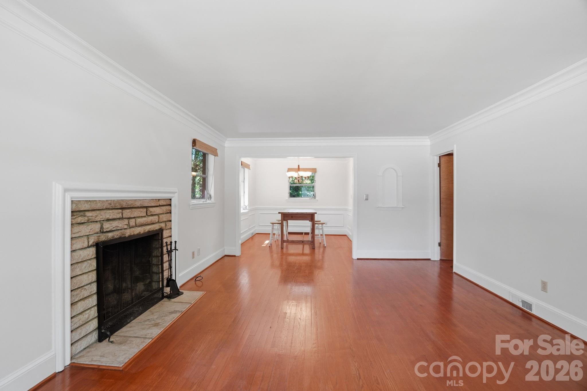 722 Seneca Place