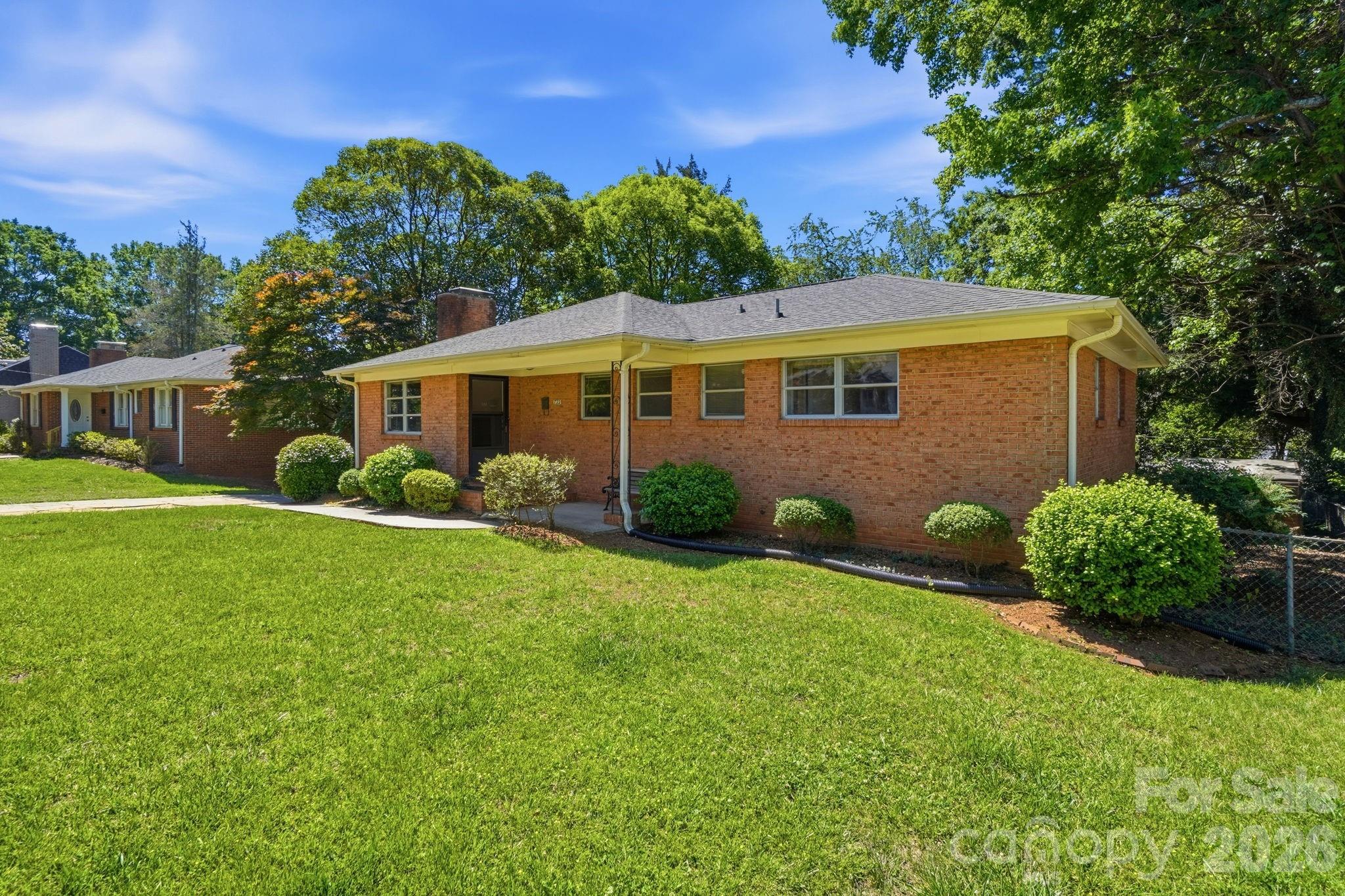722 Seneca Place