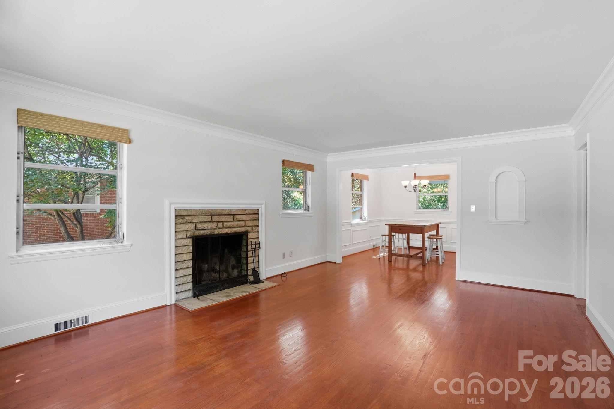 722 Seneca Place