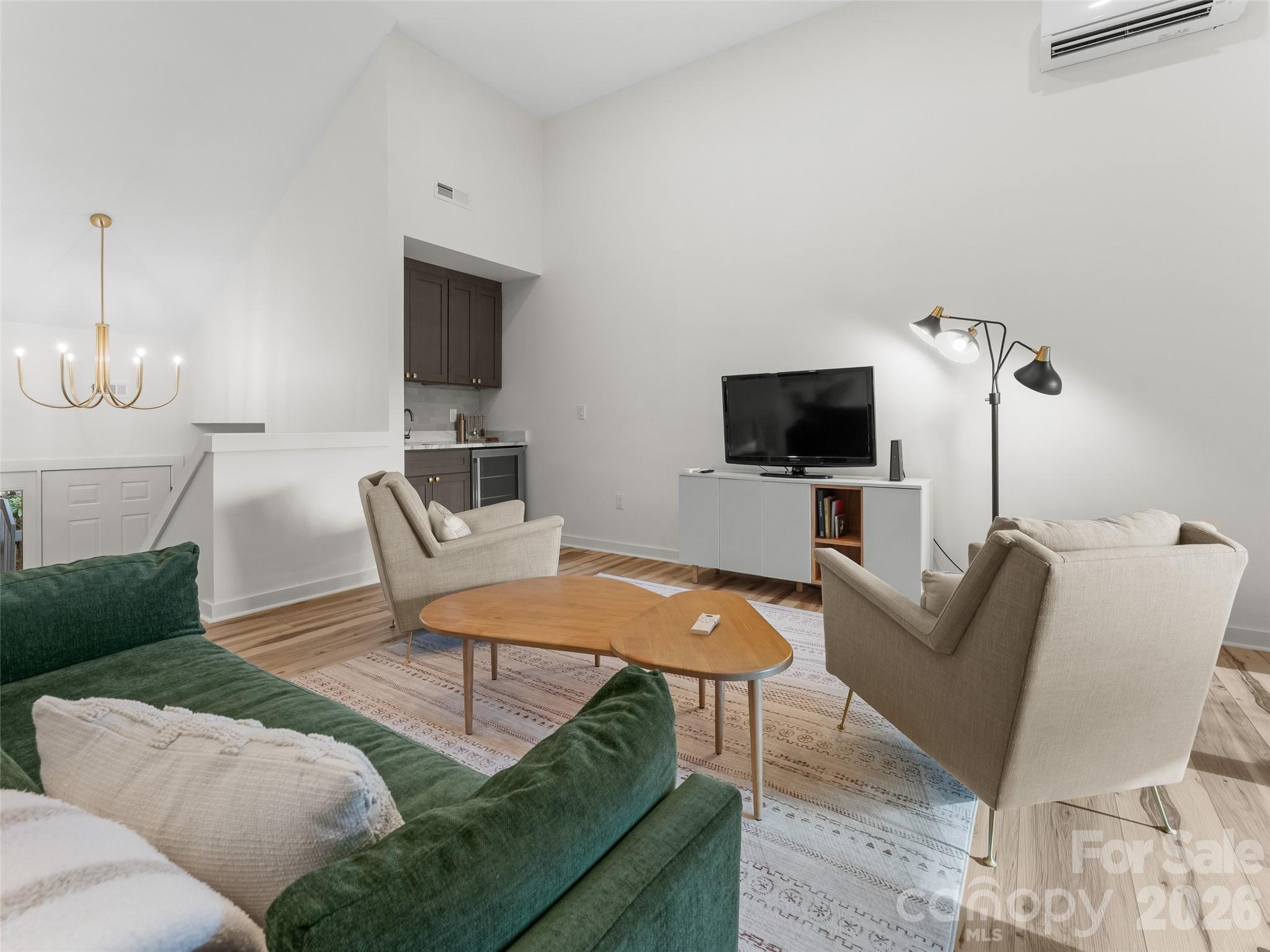 144 Racquet Club Villas Drive