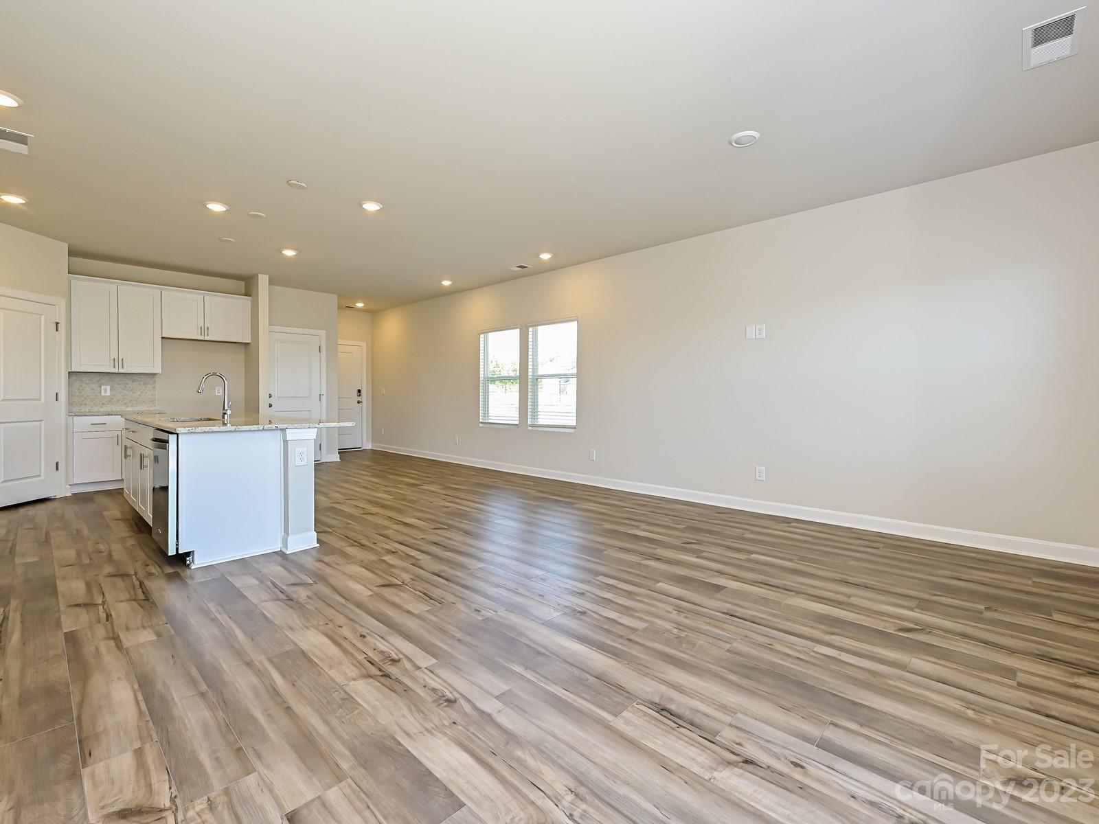 Georgetown Crossing - Residential