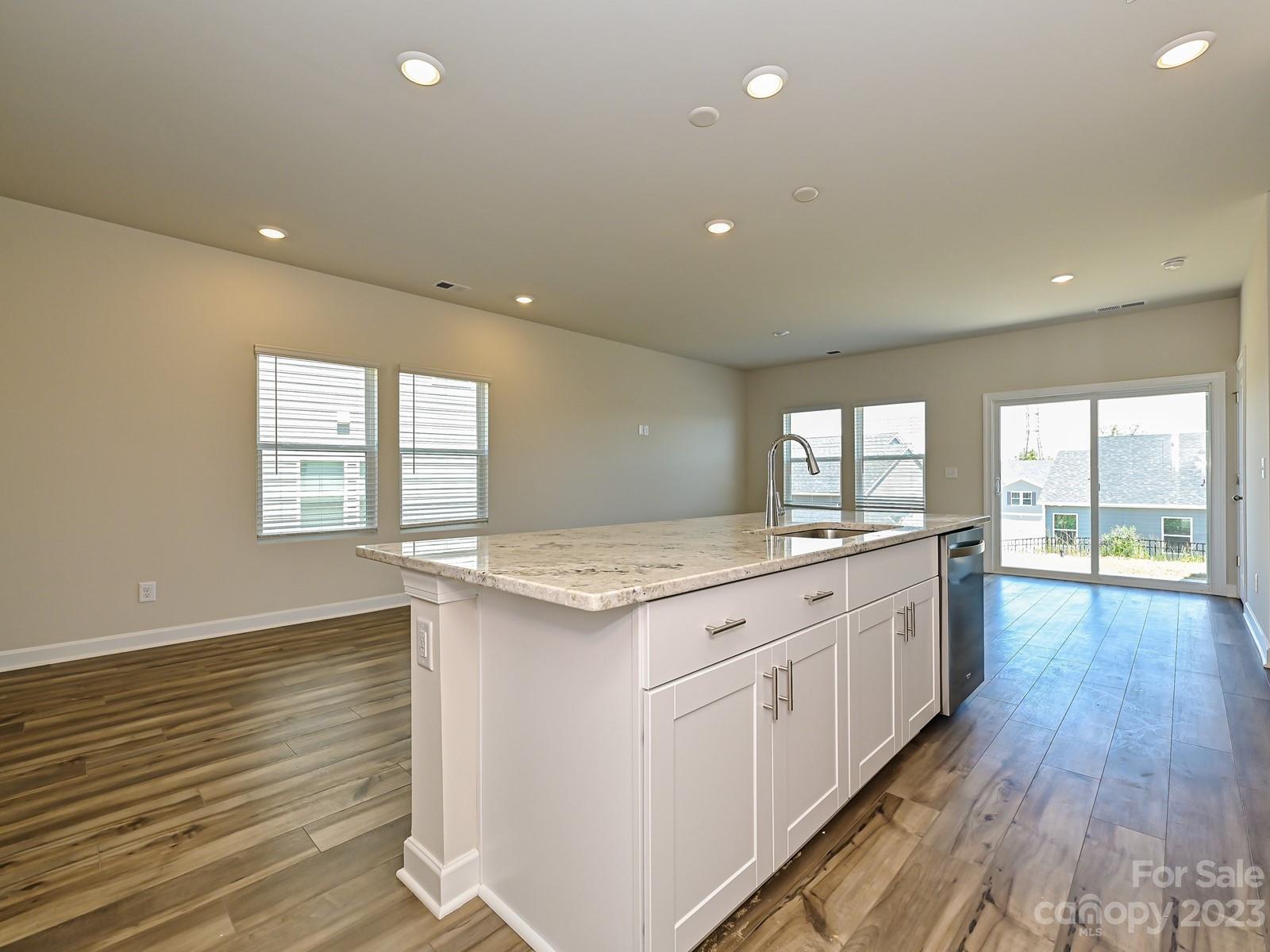 Georgetown Crossing - Residential