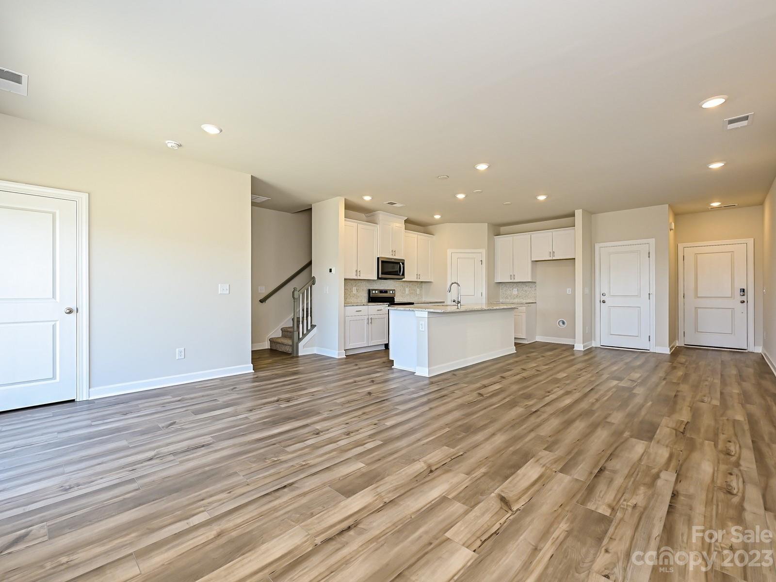 Georgetown Crossing - Residential