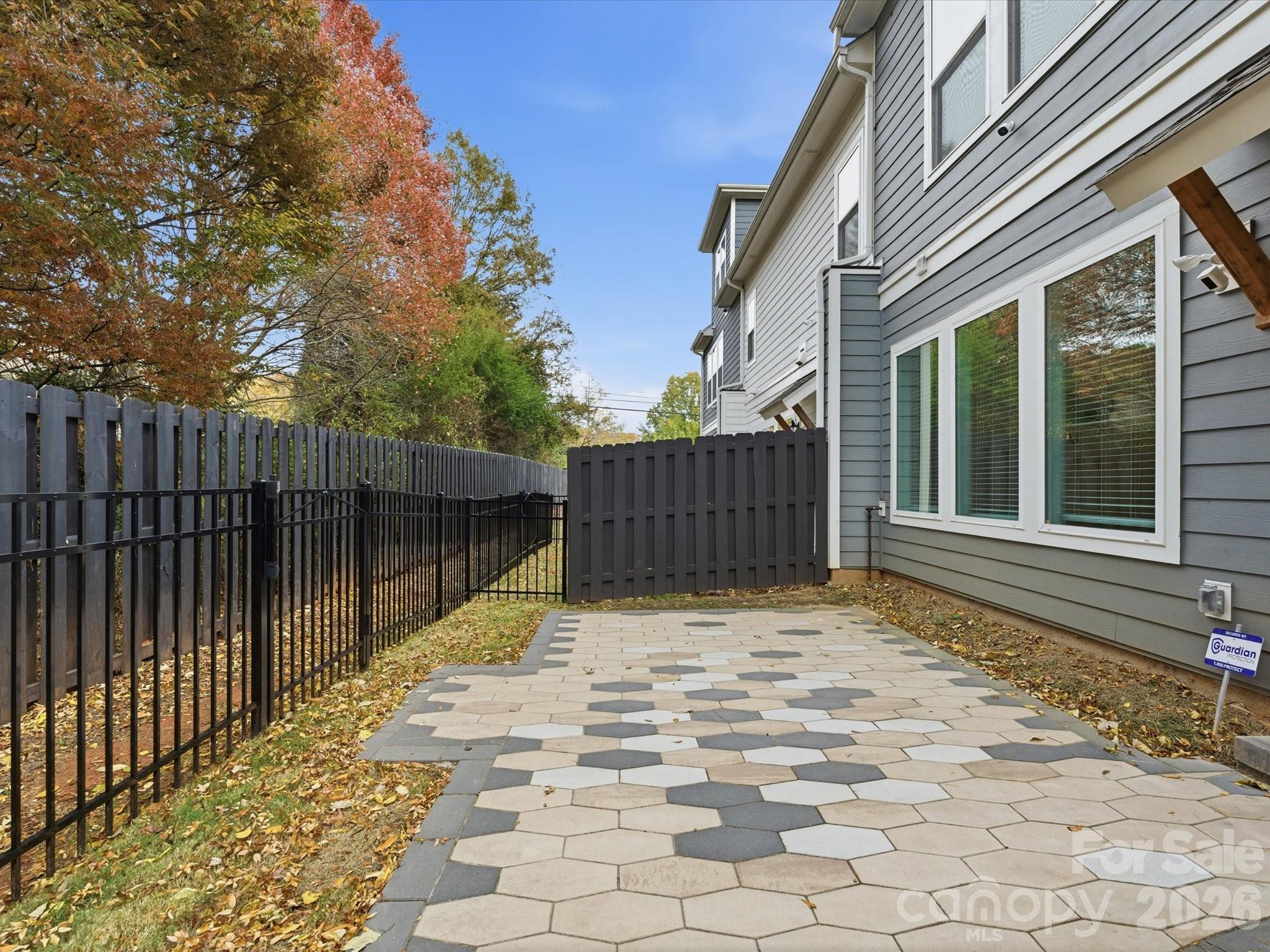 The Retreat at West Catawba - Residential