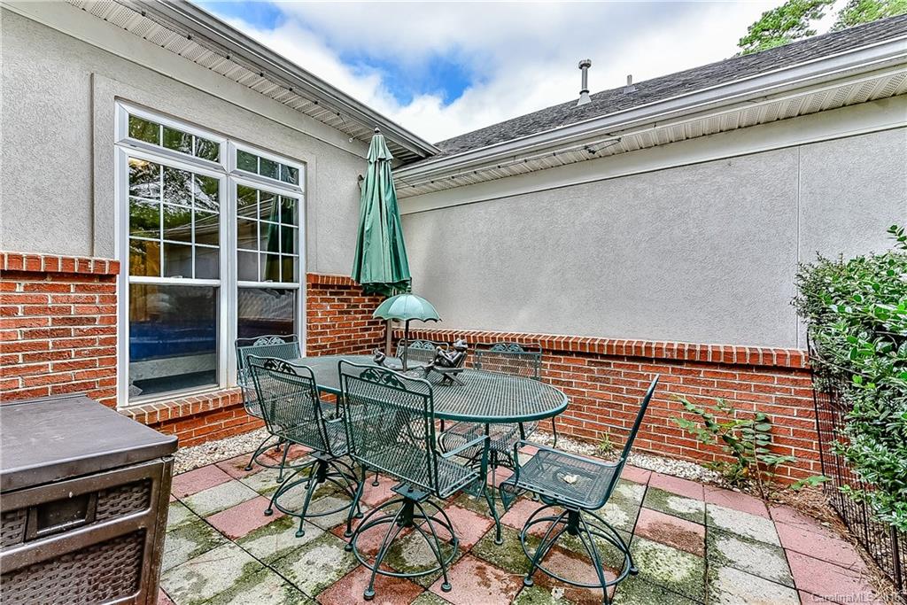 Davis Lake - Residential