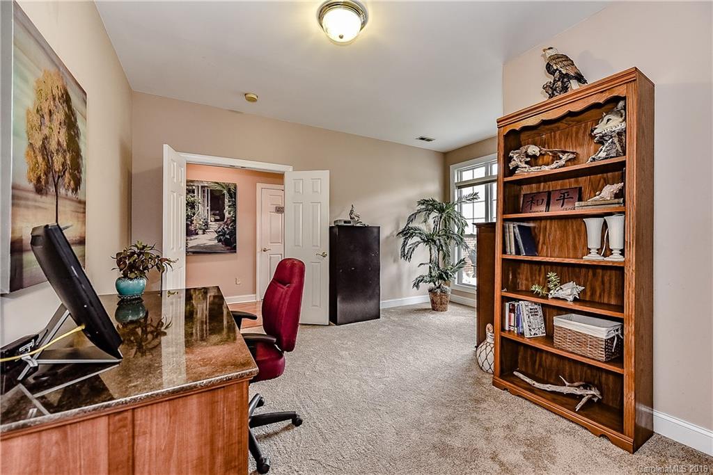 Davis Lake - Residential