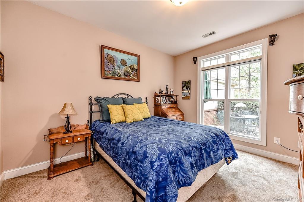 Davis Lake - Residential