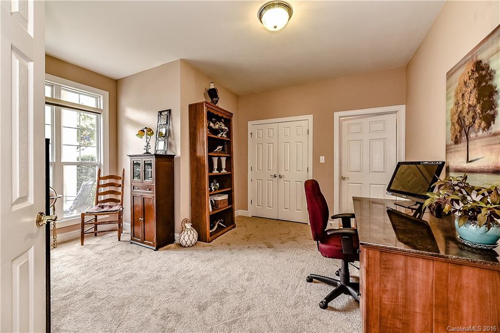 Davis Lake - Residential