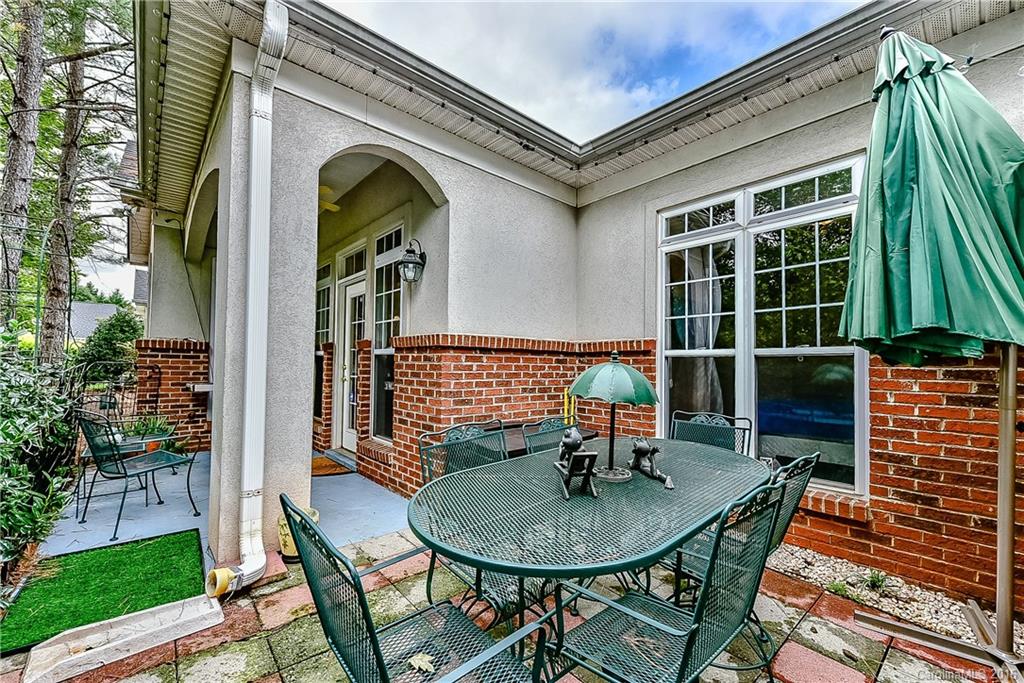 Davis Lake - Residential