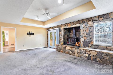 Photo of 168 Jet Drive, Oakboro, NC 28129 (MLS # 4337519)