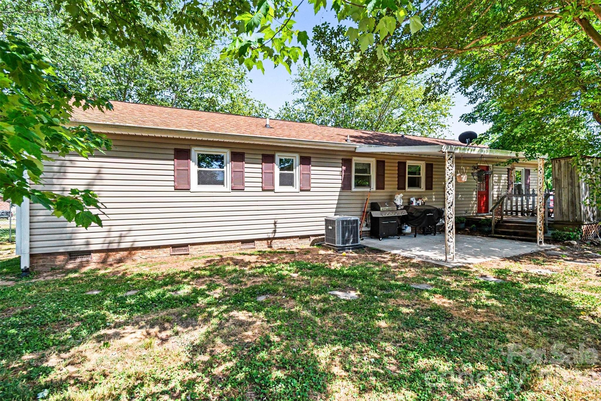 118 Yost Farm Road