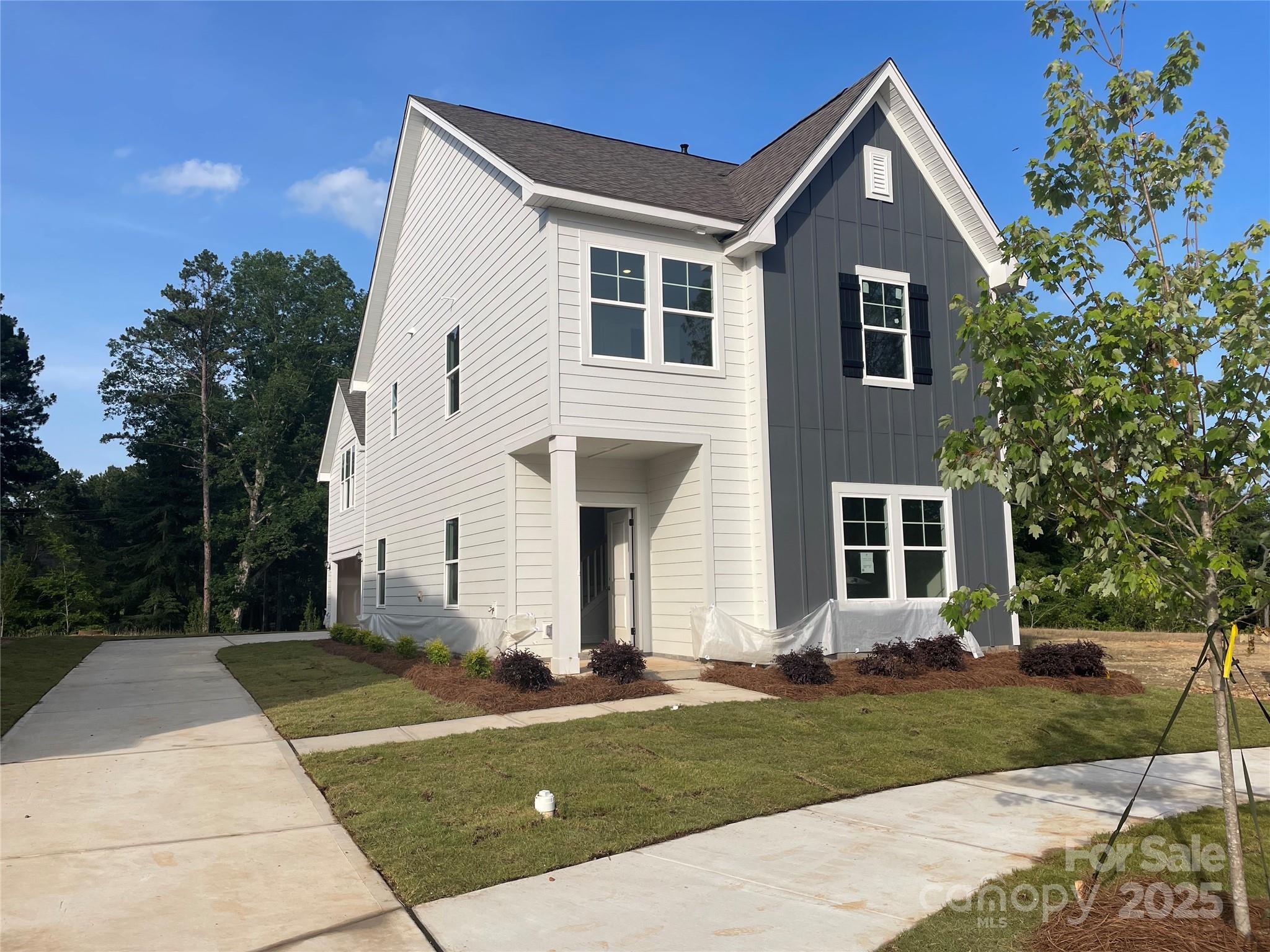 4045 Grommet Court