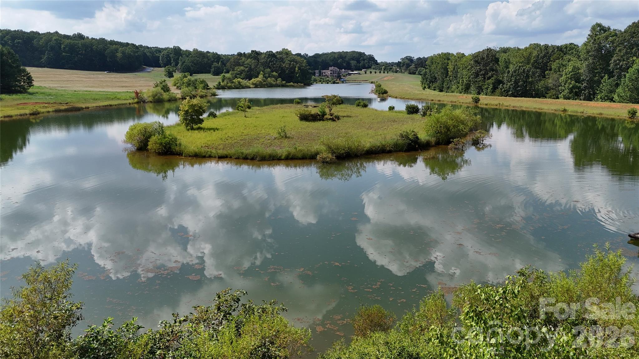 4446 Mirror Lake Drive