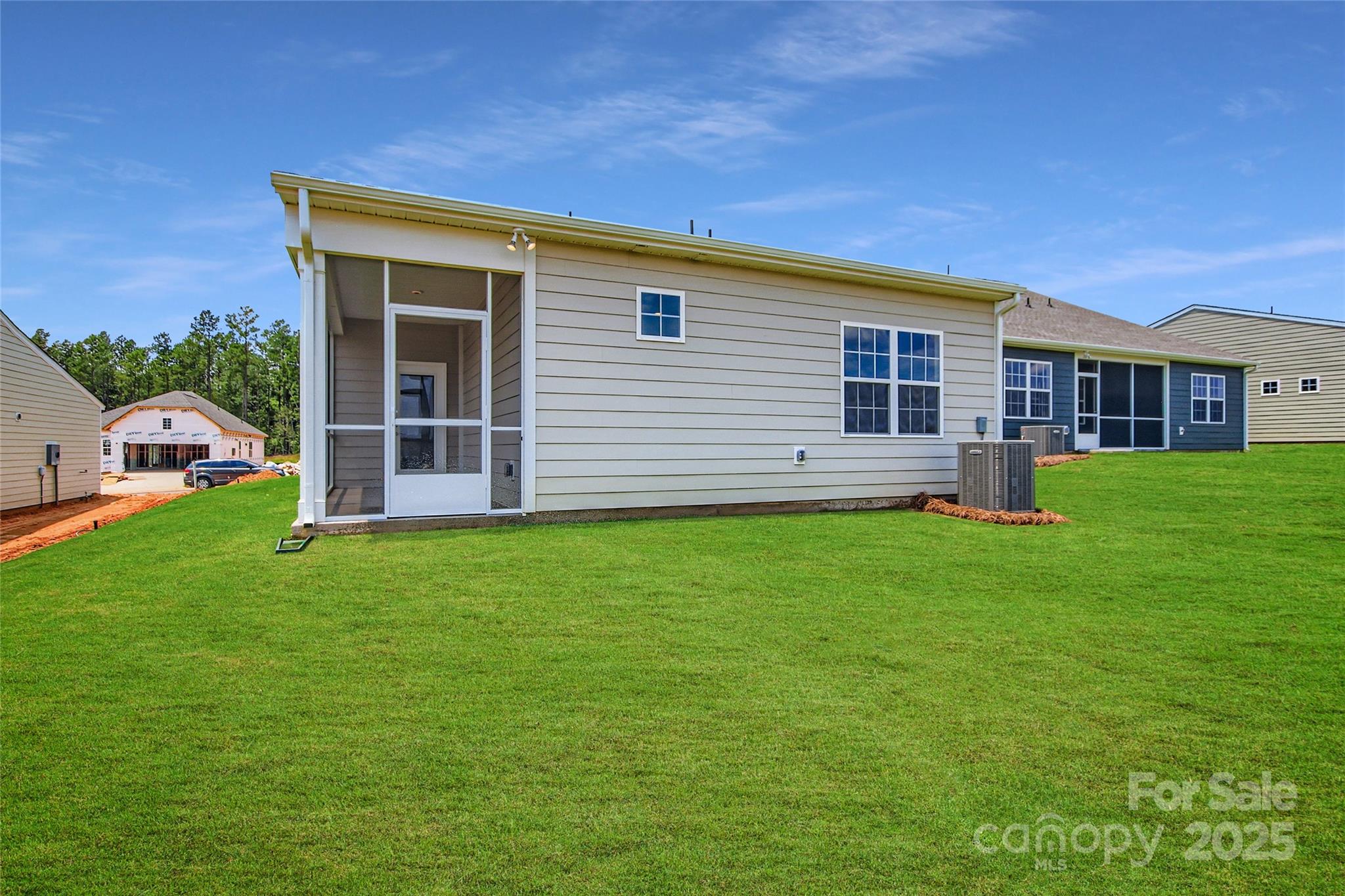 Roselyn - Residential