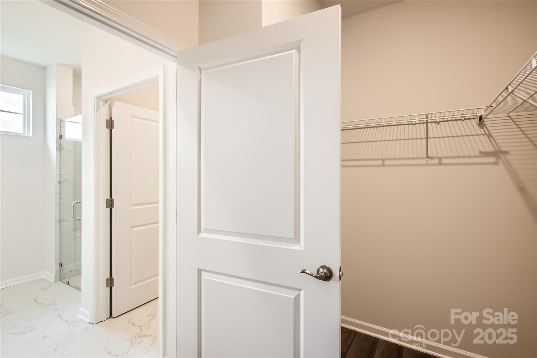 Roselyn - Residential