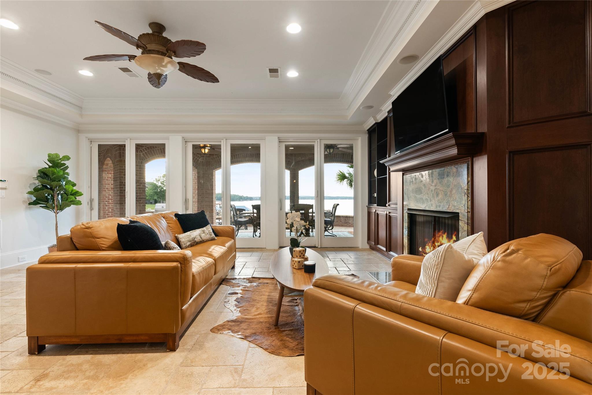 Joslin Pointe - Residential