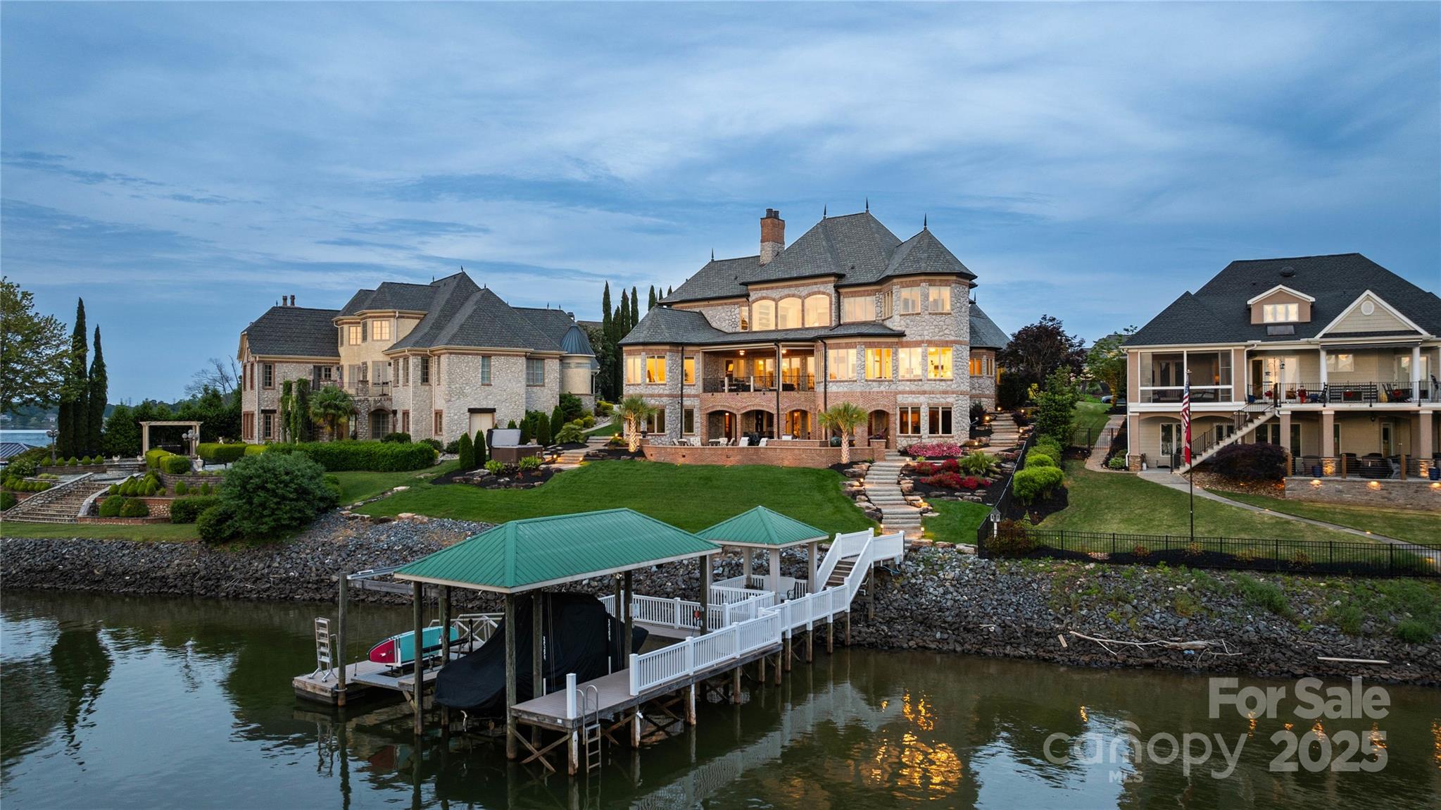 325 Ivy Arbor Circle