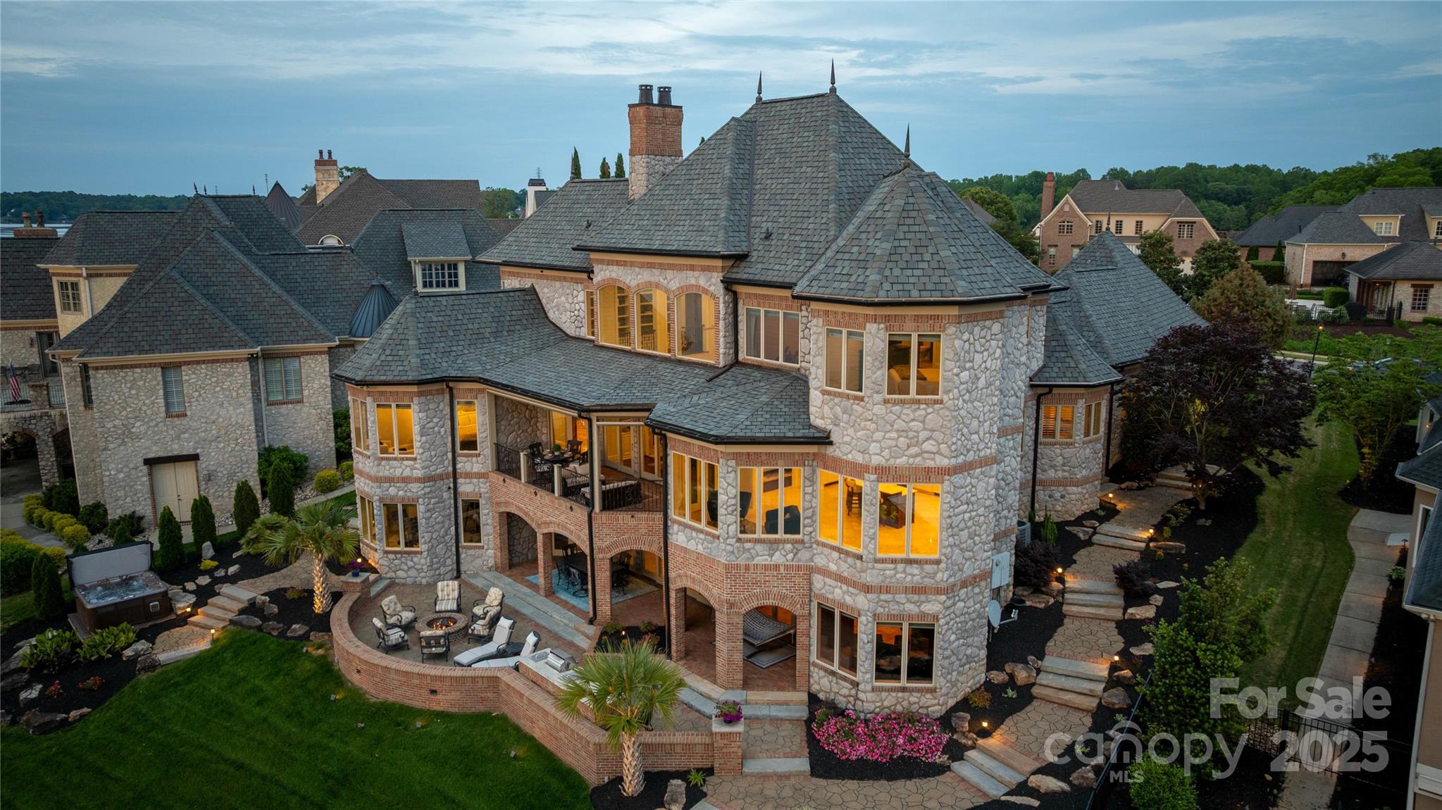 Joslin Pointe - Residential