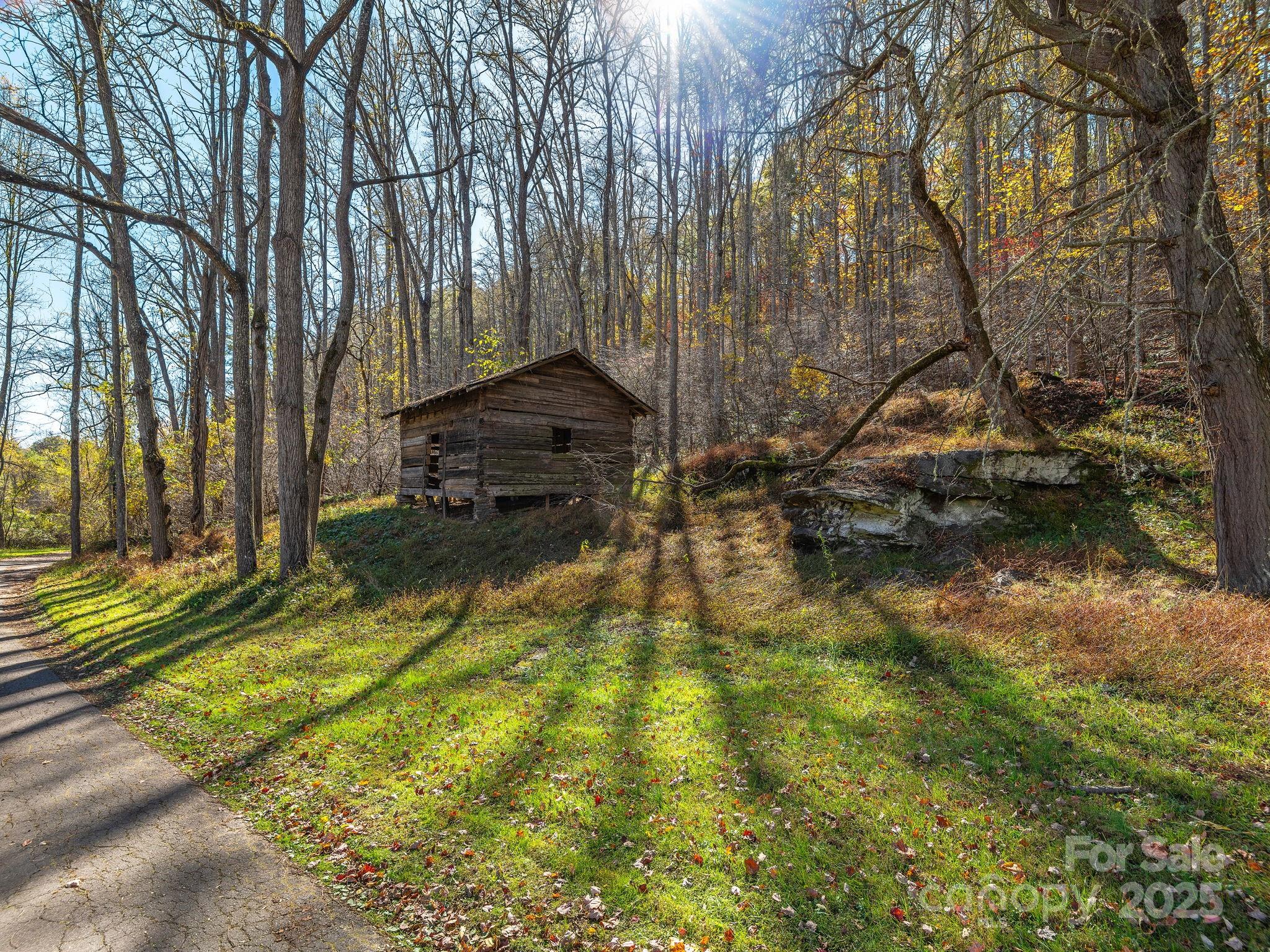 372 + 424 Ban the Blues Lane