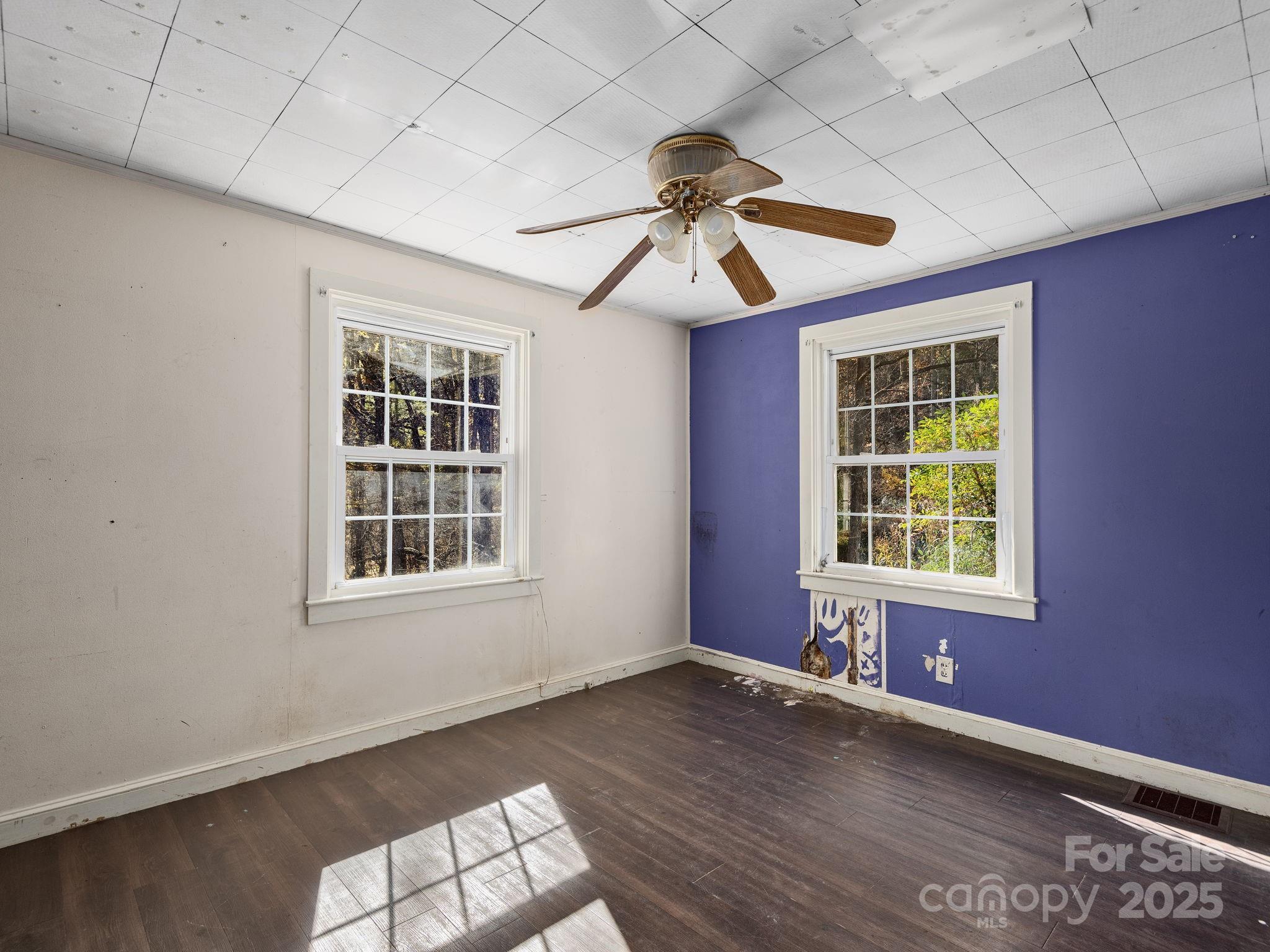 372 + 424 Ban the Blues Lane