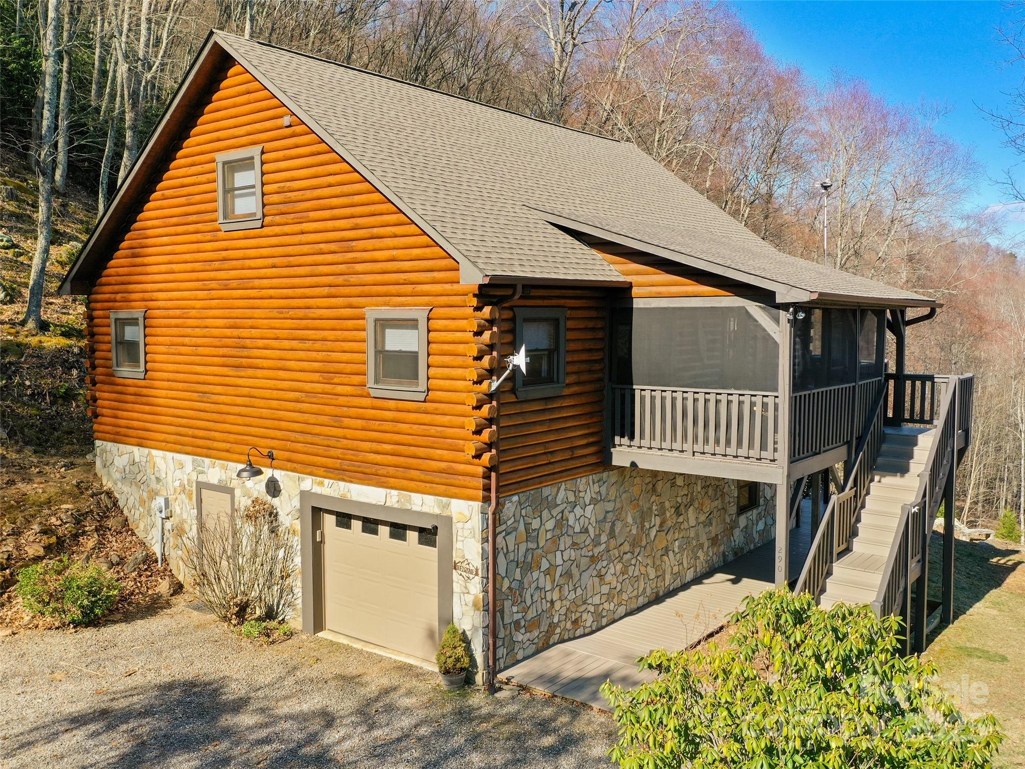 290 Tango Lane
