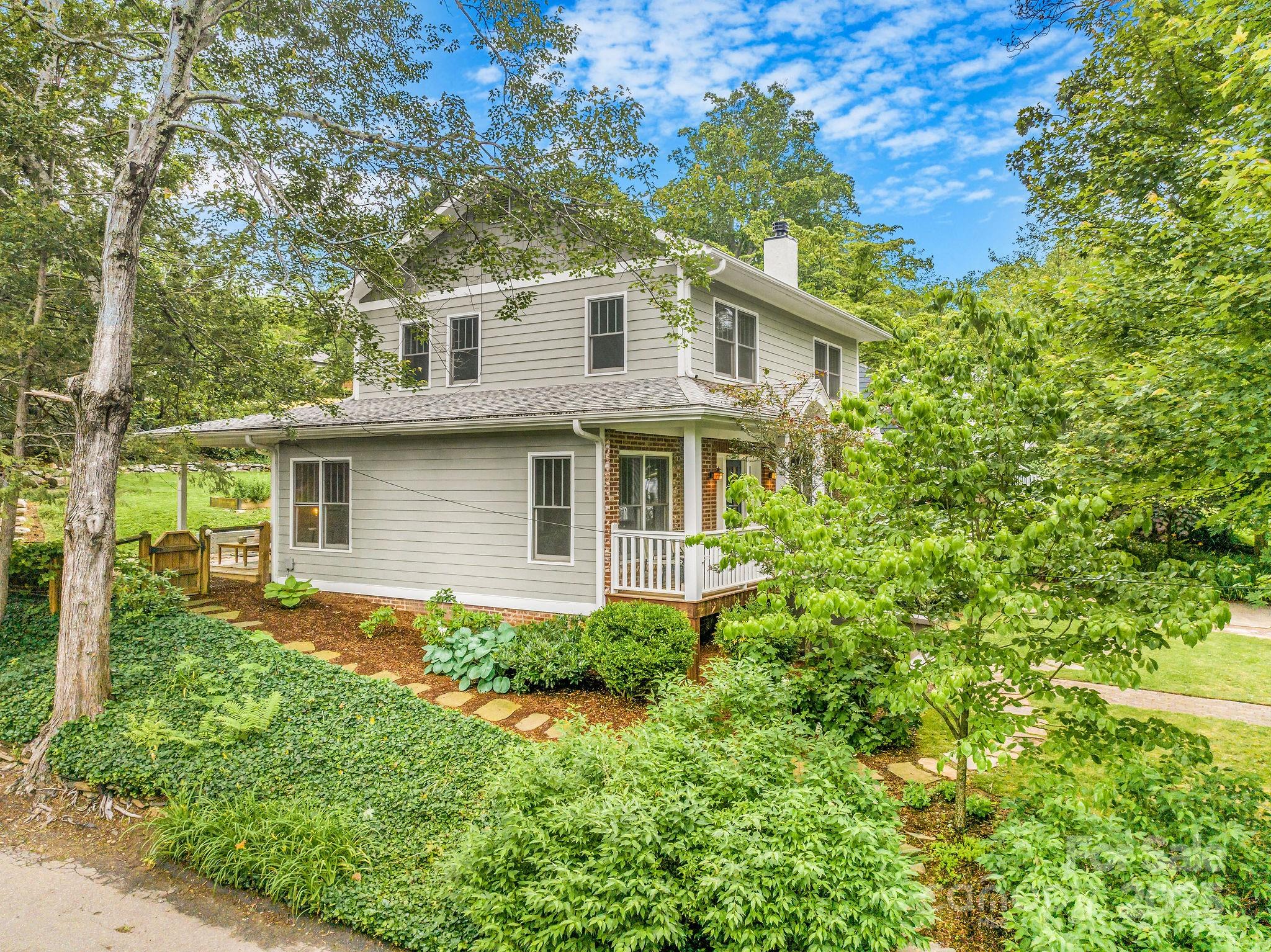 24 Warwick Road