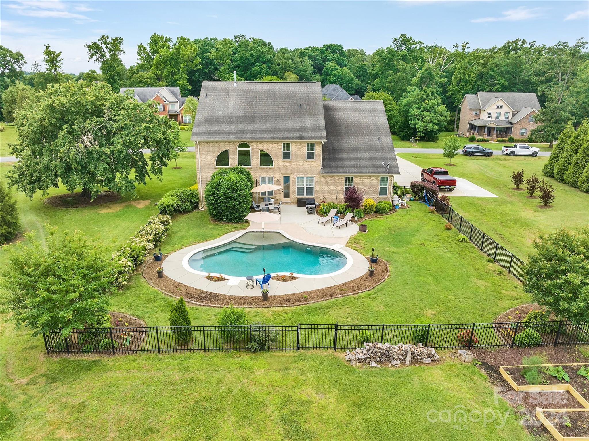 Old Gate - Residential
