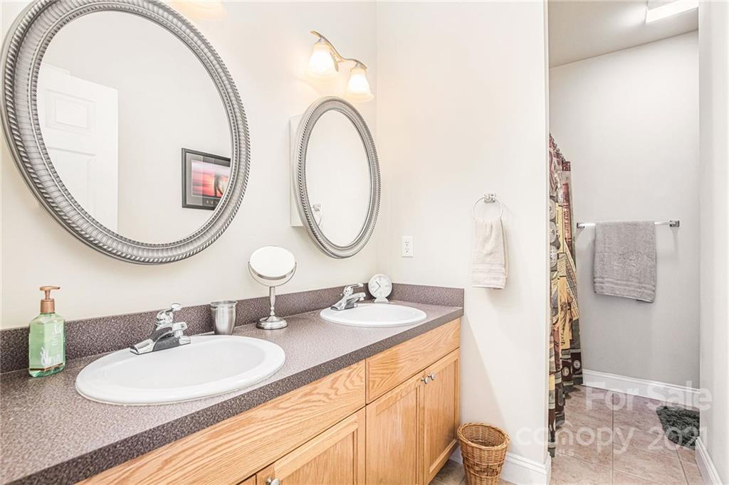 21 Vendue - Residential